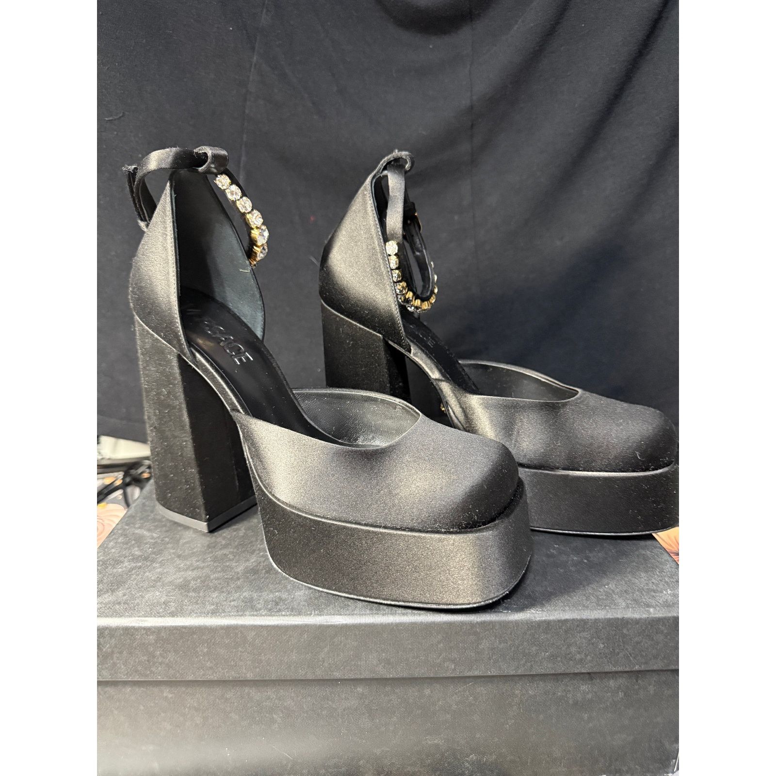 Versace $1893 MSRP-Versace Medusa Aevitas platform pumps-Sz 37-NWOB Size US 6.5 / IT 36.5 - 1 Thumbnail