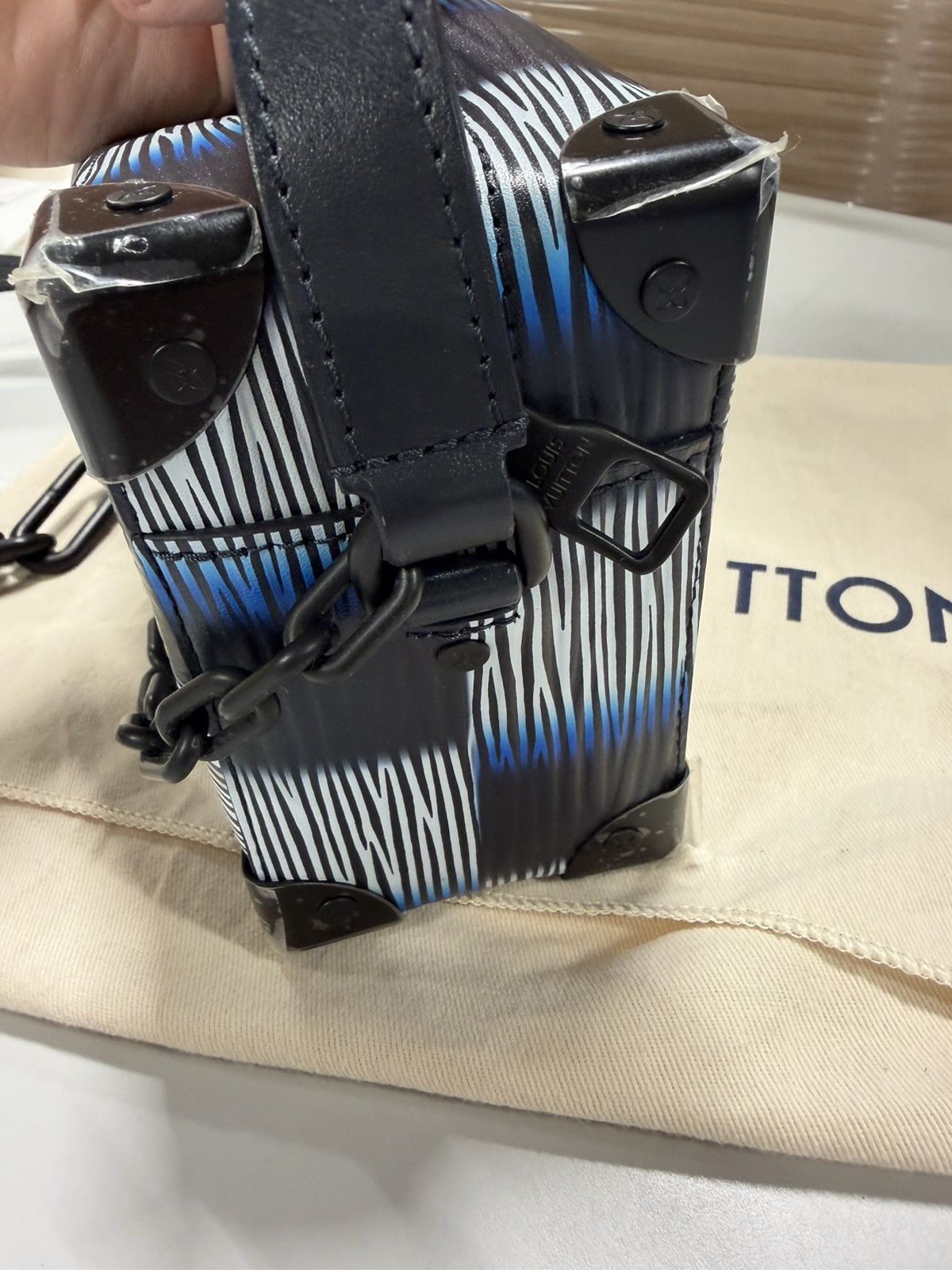 Louis Vuitton Louis Vuitton Damier Mini Soft Trunk 4000$ Size ONE SIZE - 8 Thumbnail