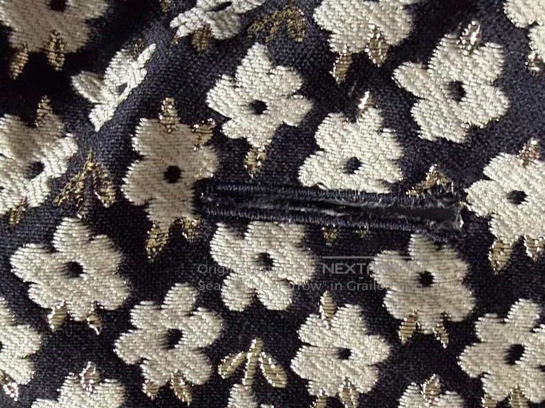Valentino Valentino A jacquard jacket with small black flowers Size M / US 6-8 / IT 42-44 - 7 Thumbnail