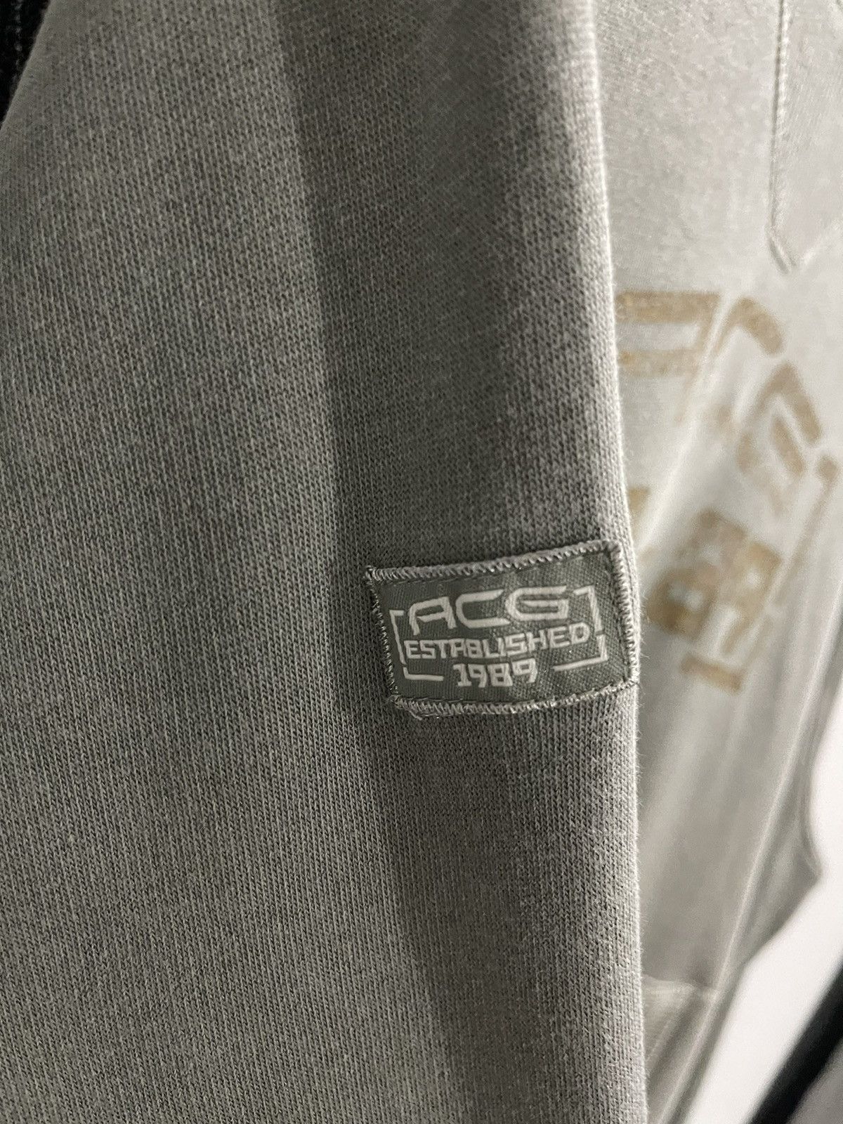 Vintage Vintage Nike ACG Distressed Hoodie Size US XL / EU 56 / 4 - 8 Thumbnail