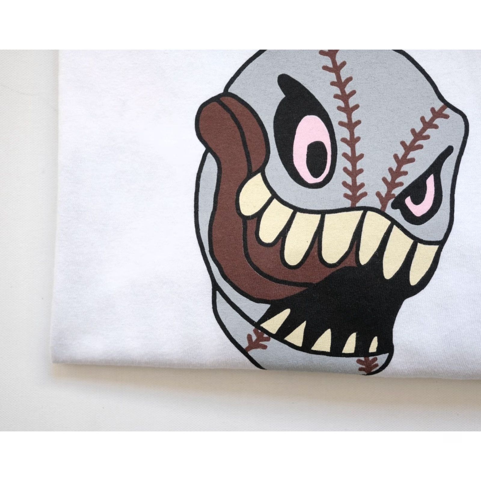 Travis Scott VINTAGE TRAVIS SCOTT ASTROWORLD CACTUS JACK BASEBALL GAME VTG Y2K MUSIC T SHIRT 2021 L Size US L / EU 52-54 / 3 - 4 Thumbnail
