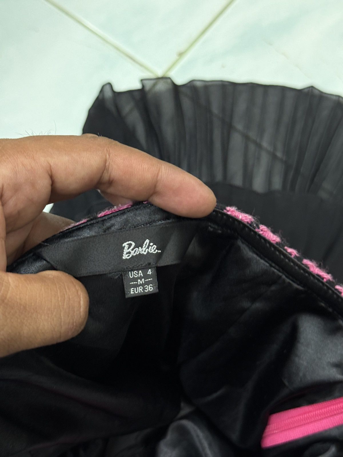 Hypebeast 🔥🔥🔥ARCHIVE BARBIE MINI SKIRTS Size 27" / US 4 / IT 40 - 6 Thumbnail