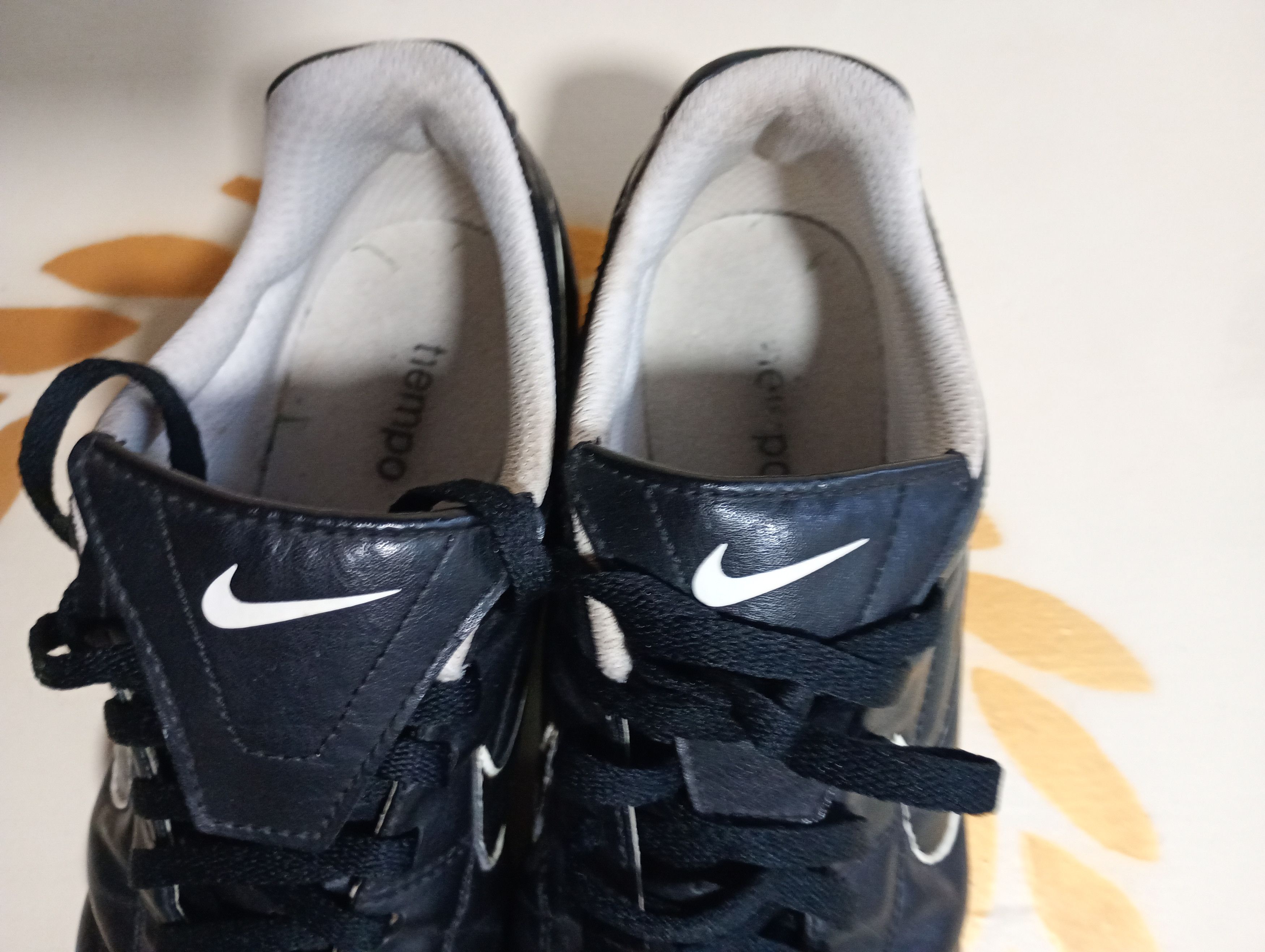 Nike 2009 Nike Tiempo Versatract Soccer Cleats Size US 8.5 Size US 8.5 / EU 41-42 - 6 Thumbnail