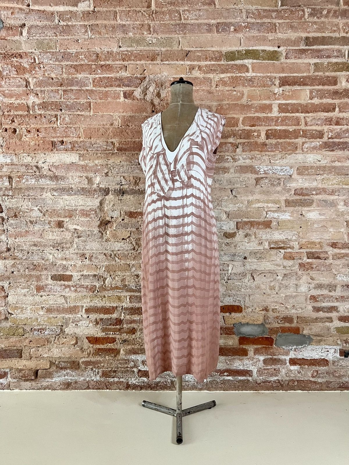 Maison Margiela S\S 1996 TROMPE L’OEIL PHOTO-PRINT RAYON DRESS Size M / US 6-8 / IT 42-44 - 3 Thumbnail