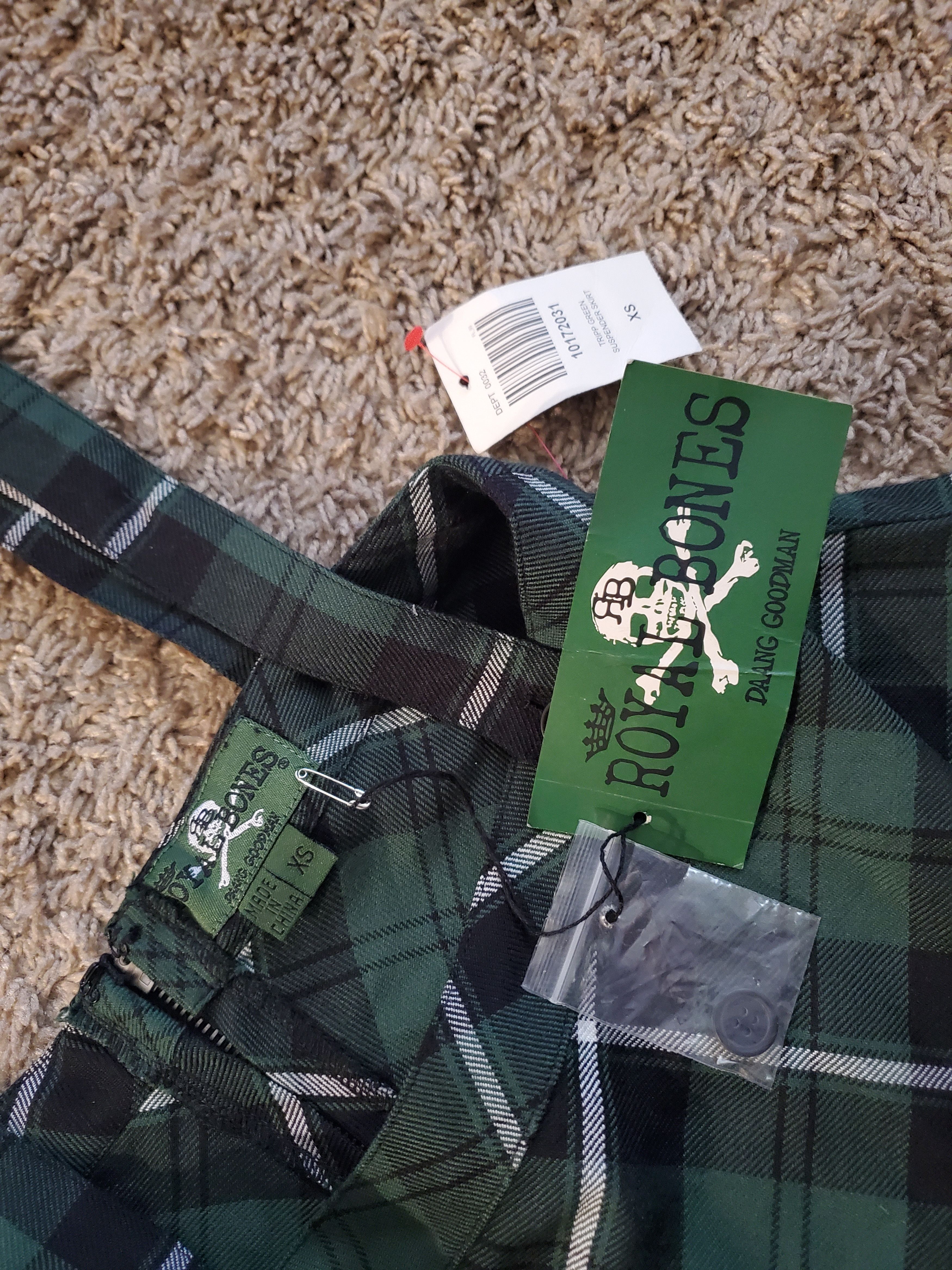 Hot Topic *NWT* Royal Bones Plaid Mini Skirt w/ Suspenders (size xs) Size 26" / US 2 / IT 38 - 3 Thumbnail
