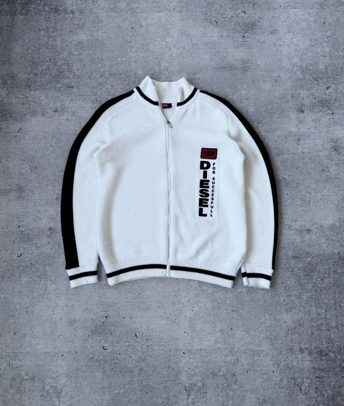 Diesel × Japanese Brand × Vintage Diesel Vintage Big Logo Full Zip Y2K Sweater Size US L / EU 52-54 / 3 - 1 Thumbnail