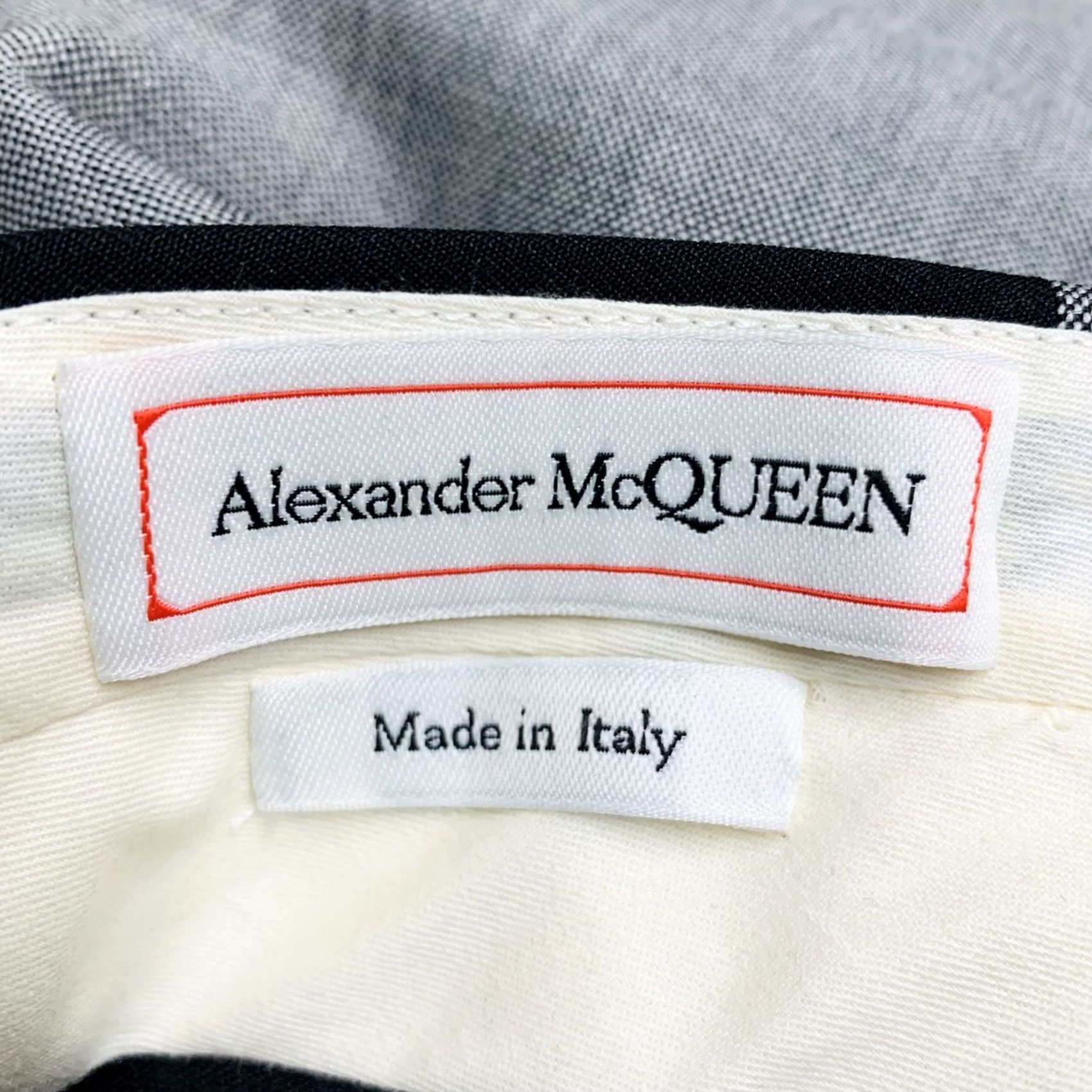 Alexander McQueen ALEXANDER MCQUEEN Black Grey Two Tone Wool Flat Front Pants 38 Mens Size US 38 / EU 54 - 4 Thumbnail