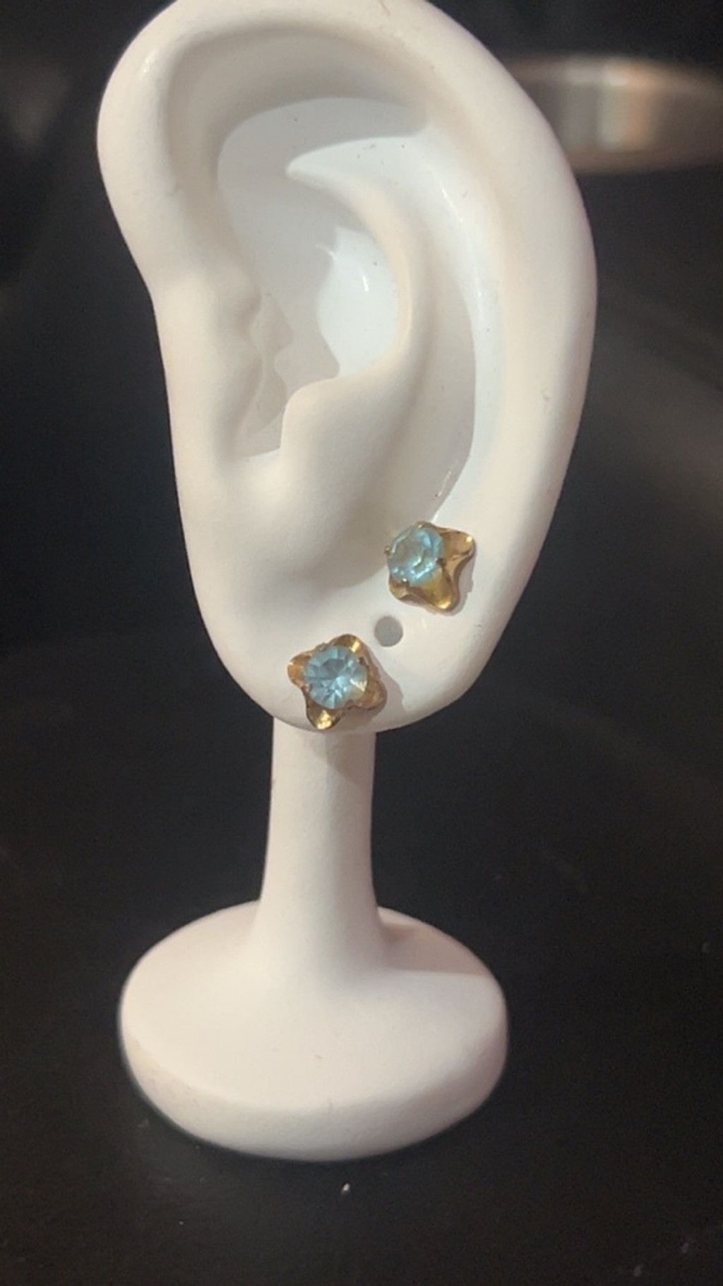 The Unbranded Brand Women's Unbranded Gold & Blue Stud Earrings One Size Size ONE SIZE - 3 Thumbnail