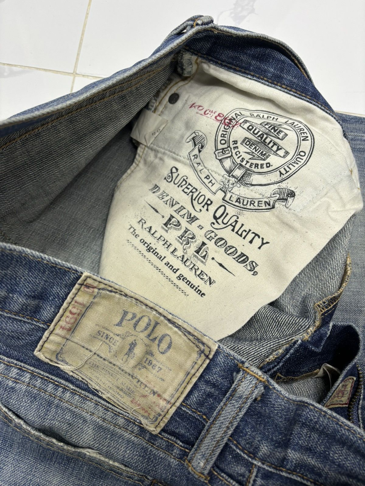 Polo Ralph Lauren POLO RALPH LAUREN BAGGY DISTRESSED DENIM JEANS Size US 34 / EU 50 - 14 Thumbnail