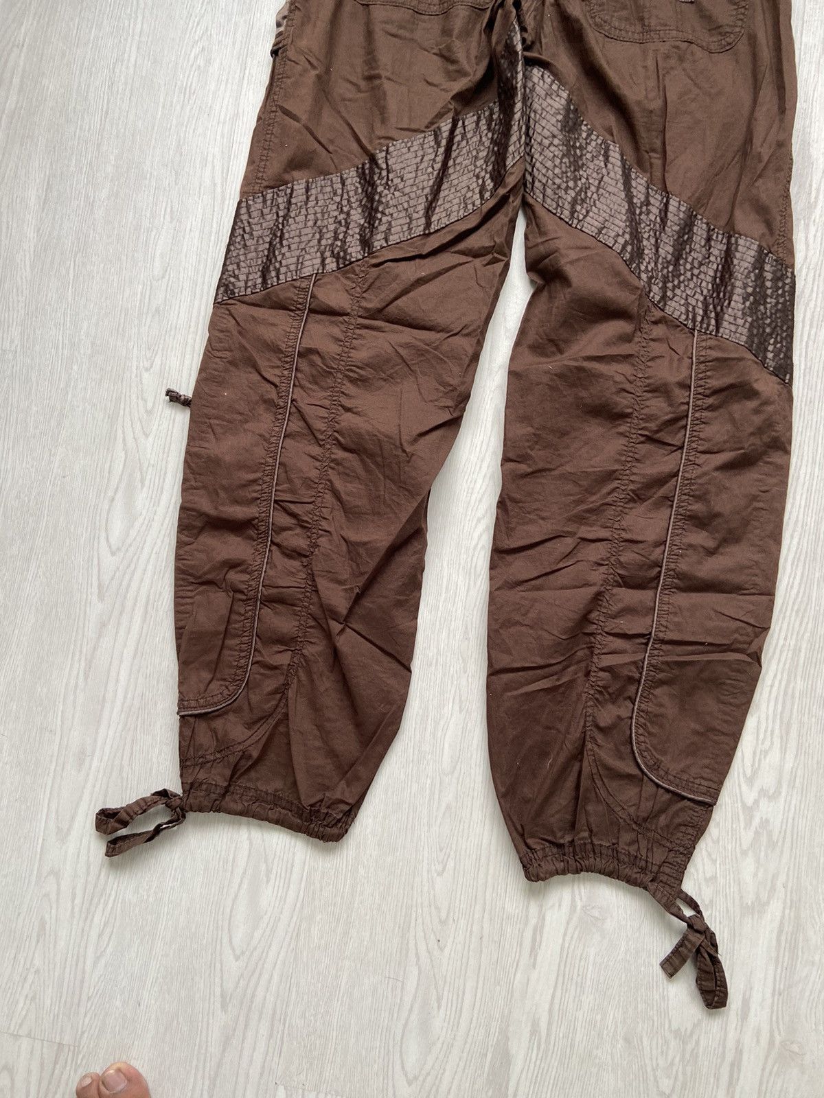Abercrombie & Fitch Vintage 2000’s Abercrombie Parachute Bondage Zipper Pants Size US 32 / EU 48 - 5 Thumbnail