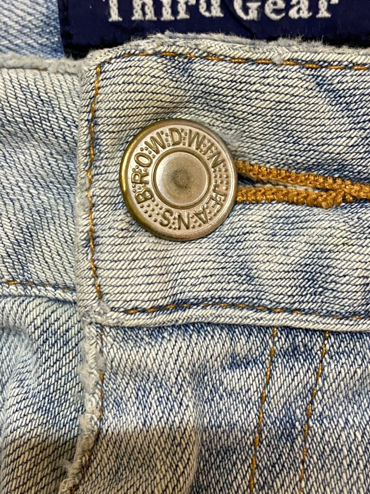 Japanese Brand Vintage Japanese Brands Faded Wash Flare Soft Jeans Size US 29 - 12 Thumbnail
