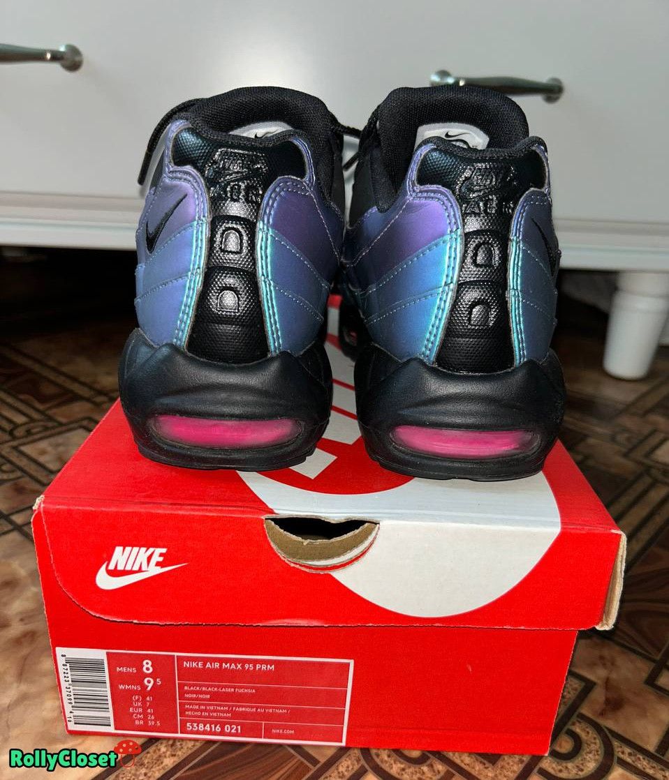 Nike Nike Air Max 95 Premium Throwback Future Size US 8 / EU 41 - 3 Thumbnail