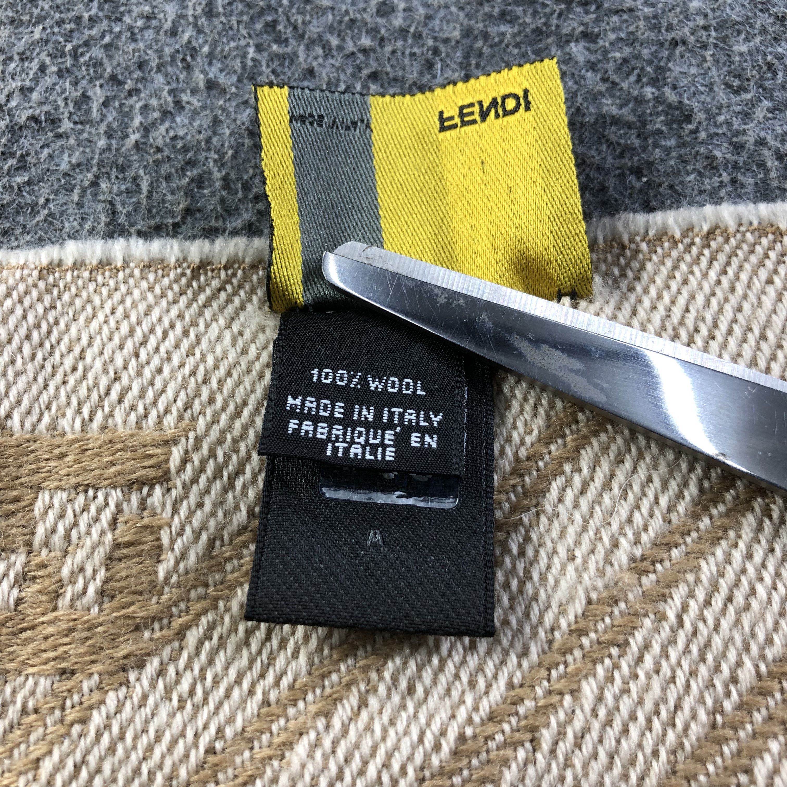 Fendi Fendi FF Monogram Wool Scarf Muffler V1729 Size ONE SIZE - 7 Thumbnail