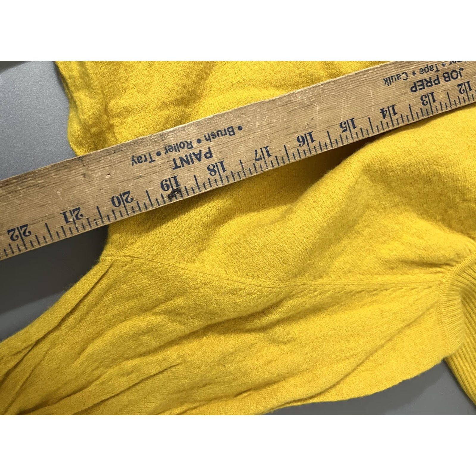 Vintage VINTAGE Catherine Malandrino Women's Sweater Turtleneck Pullover Long Sleeve Cashmere Wool Silk S Yellow Thinker Size S / US 4 / IT 40 - 6 Thumbnail