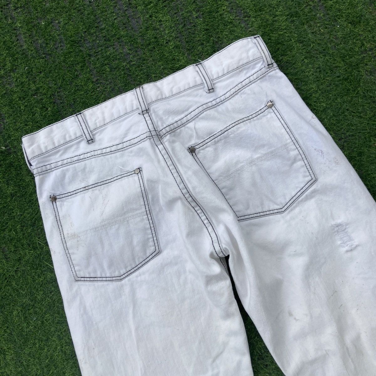 Number (N)ine NUMBER NINE DISTRESSED JEANS Size US 34 / EU 50 - 12 Thumbnail
