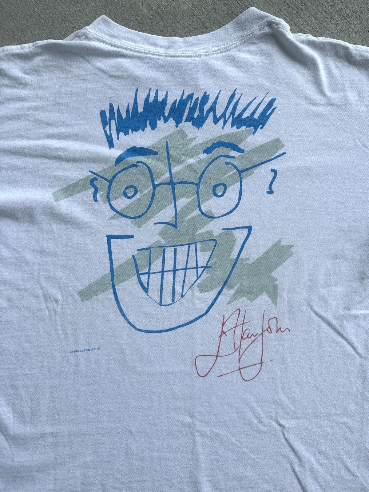 Hard Rock Cafe *Vintage* 1993 Elton John Hard Rock Tee Size US M / EU 48-50 / 2 - 2 Thumbnail