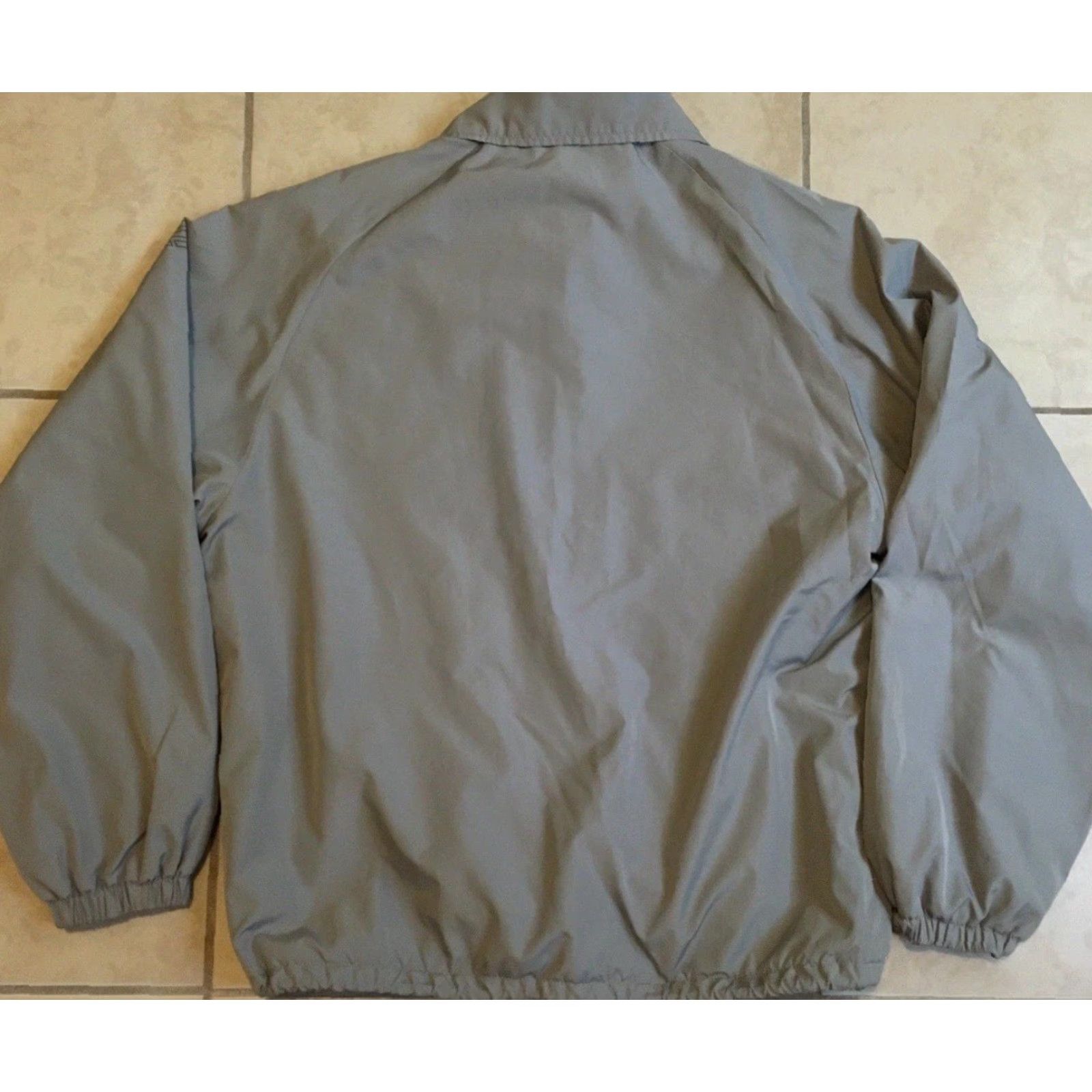 Vintage VINTAGE Etnies Shoes Jacket S Gray Windbreaker Skateboarding Mens Small Size US S / EU 44-46 / 1 - 5 Thumbnail