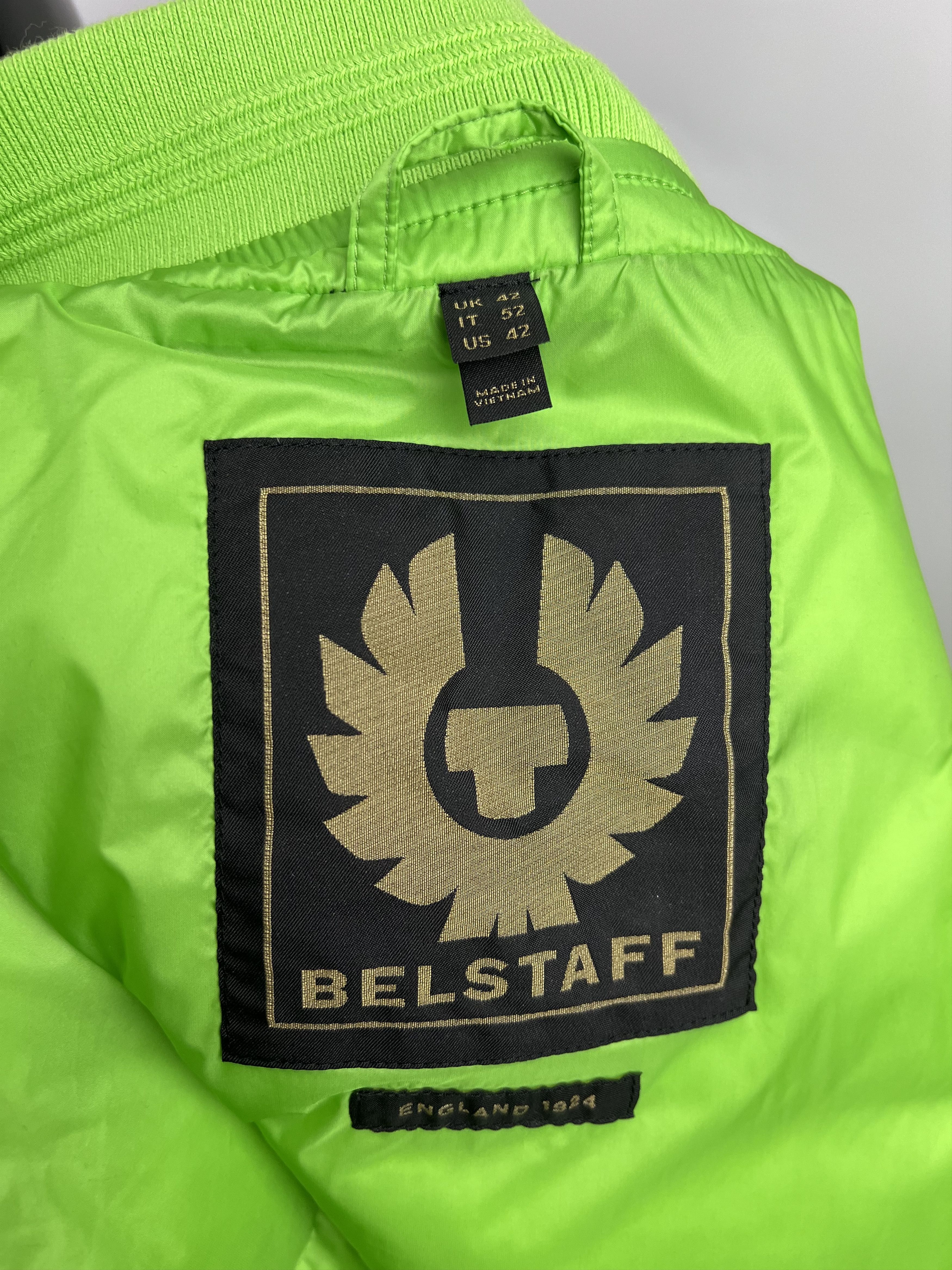 Belstaff Belstaff Green Hooded Down Jacket Puffer Size 52 Size US L / EU 52-54 / 3 - 9 Thumbnail