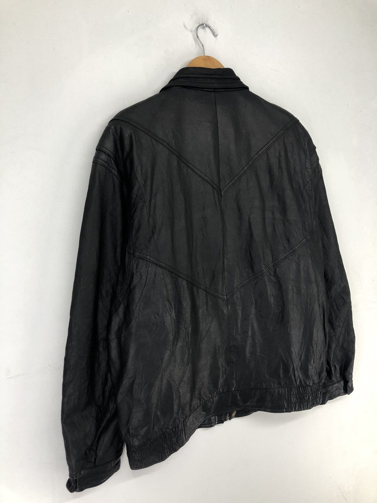 Genuine Leather Vintage C&A San Diego Cowhide Leather Bomber Jacket Size US L / EU 52-54 / 3 - 5 Thumbnail