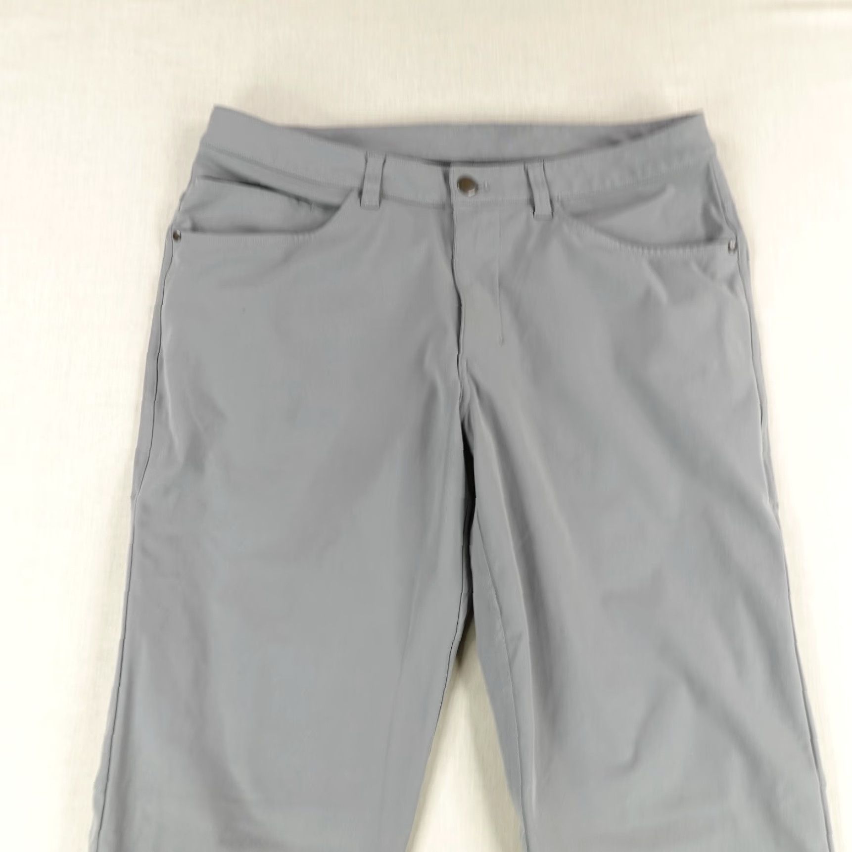 Lululemon Lululemon Pants Mens 32 Gray Melanite Classic Fit 34" Performance Chino Golf Size US 32 / EU 48 - 2 Thumbnail