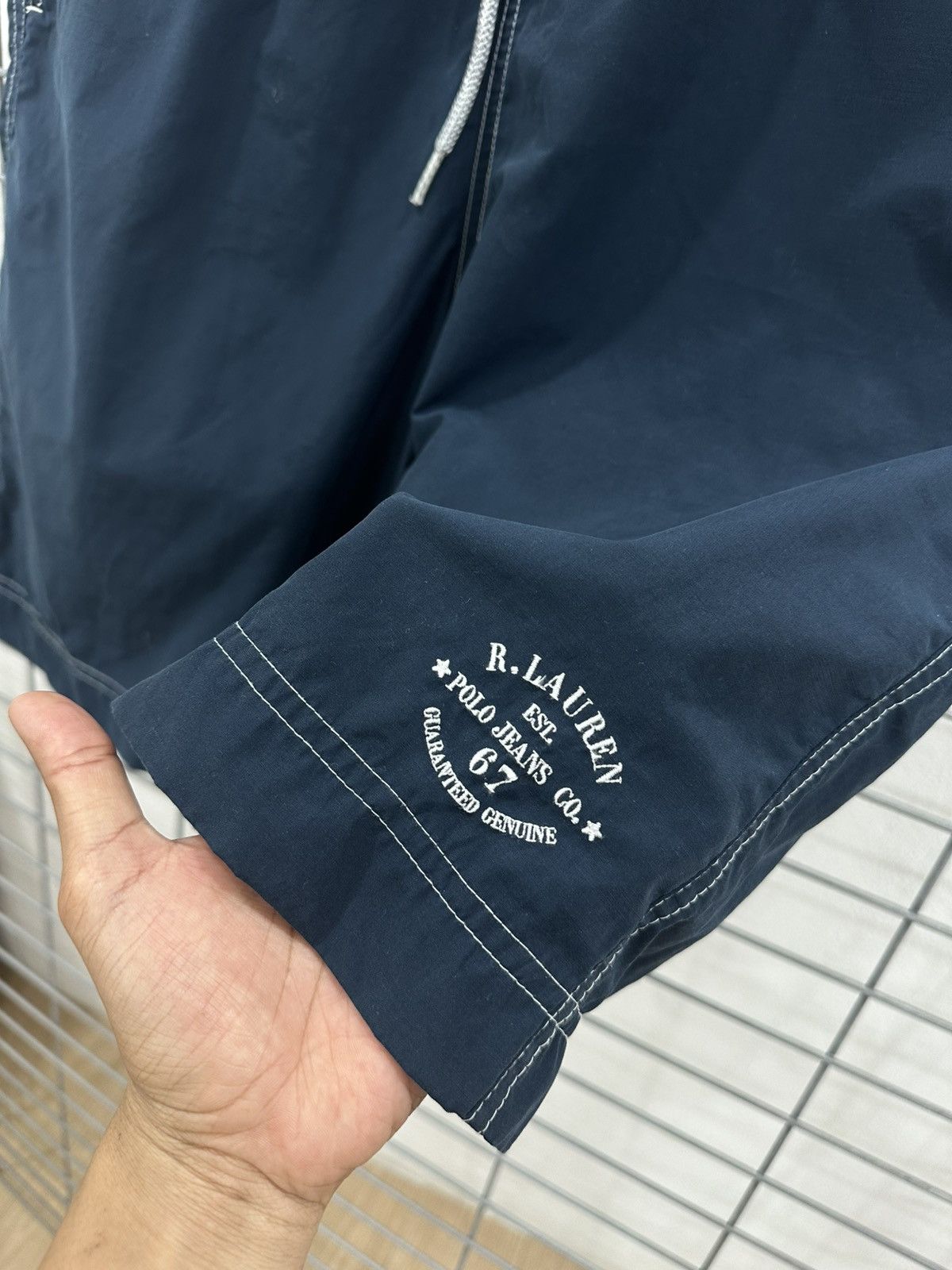 Ralph Lauren Rare And Beatiful Ralph Lauren Polo Jeans Boardshorts Size US 38 / EU 54 - 6 Thumbnail
