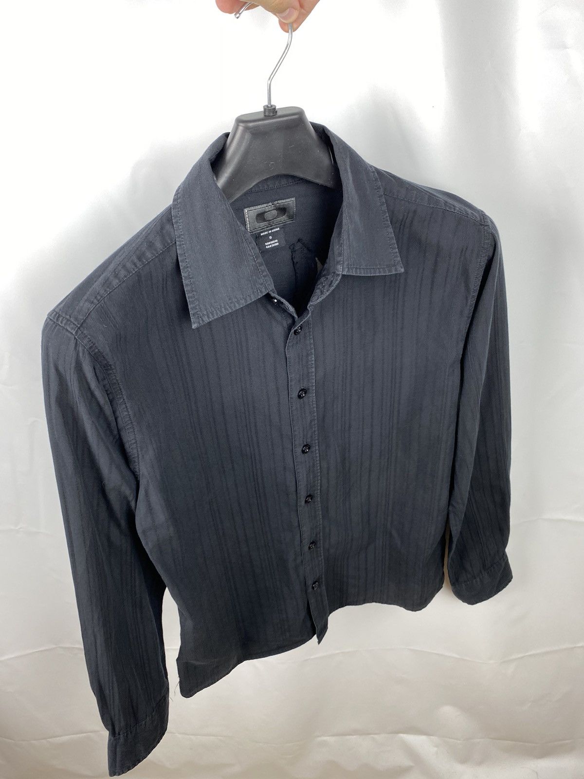 Oakley Oakley Vintage Button Up Shirt Big Logo size S Size US S / EU 44-46 / 1 - 9 Thumbnail