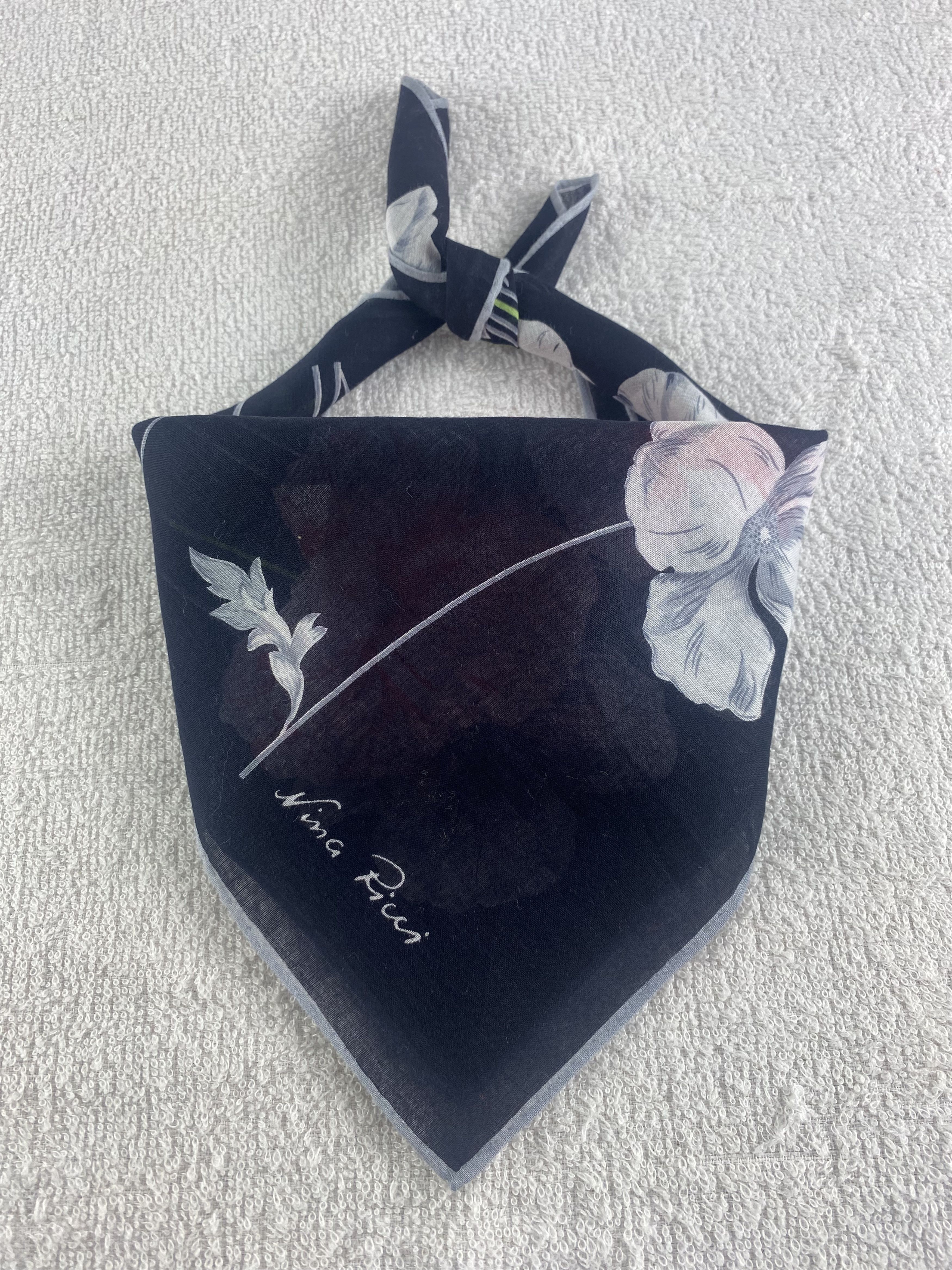 Nina Ricci Nina Ricci Handkerchief / Bandana / Neckerchief C086 Size ONE SIZE - 2 Thumbnail