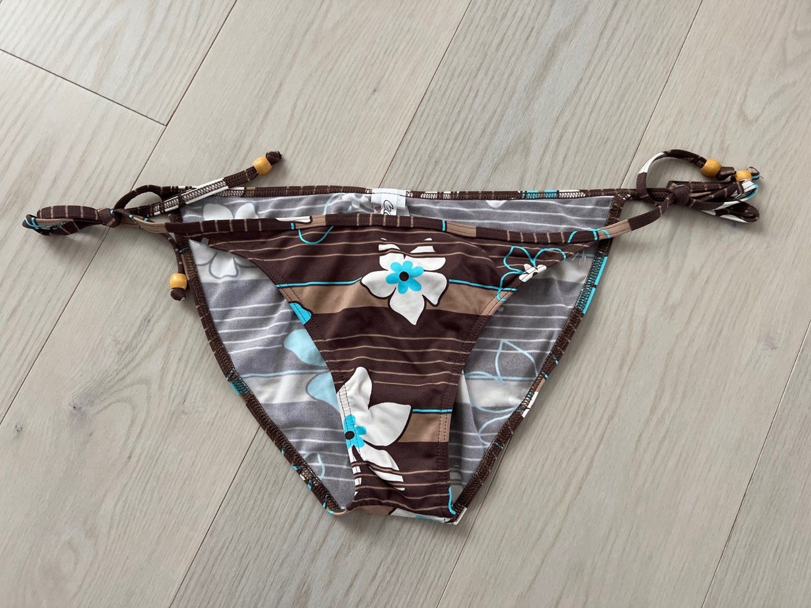 Other BCE Swim Bikini Bottom Side Ties Brown Floral ( L ) Size 28" / US 6 / IT 42 - 1 Thumbnail