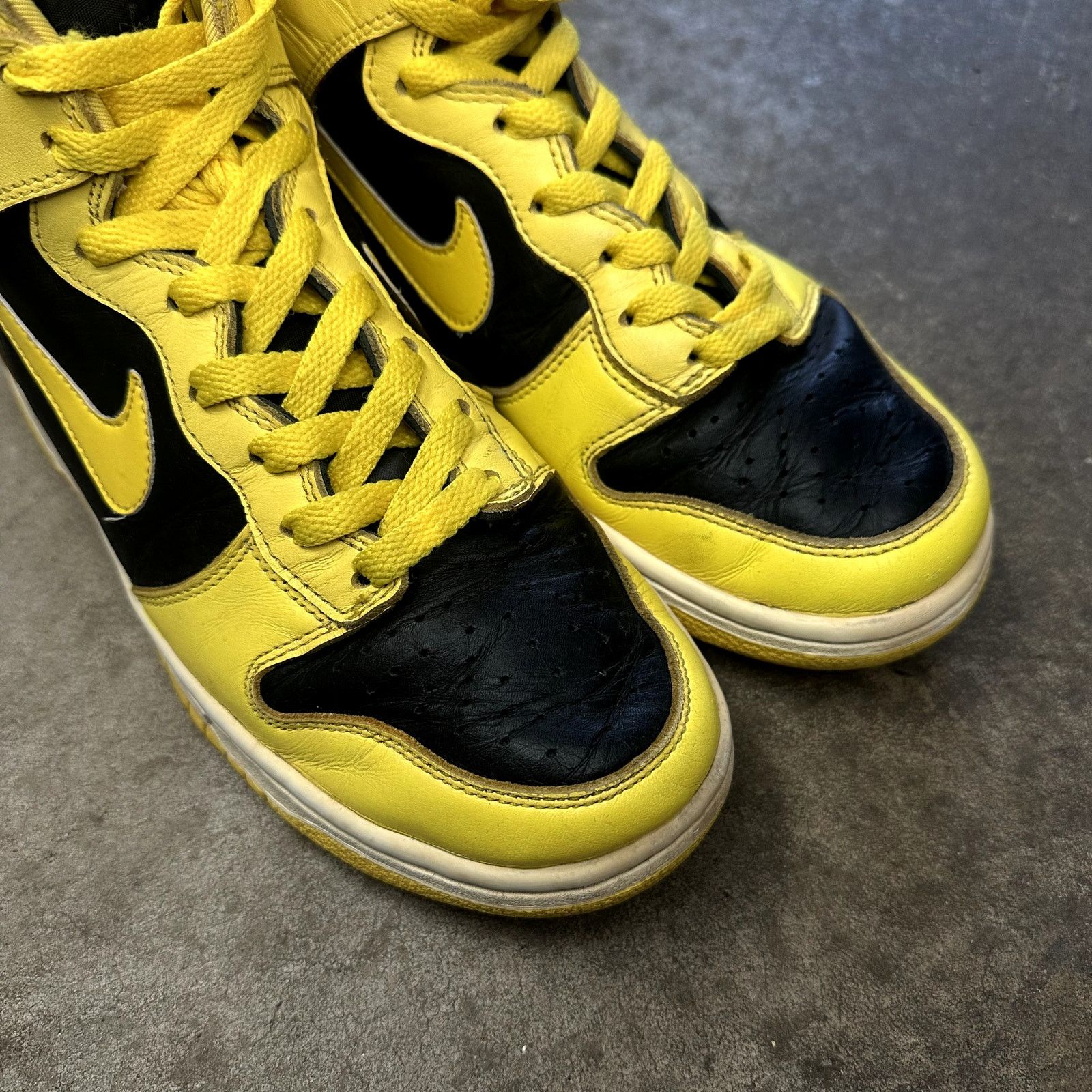 Nike 1999 Nike Dunk Hi 'Golden Rod' Size US 8.5 / EU 41-42 - 6 Thumbnail