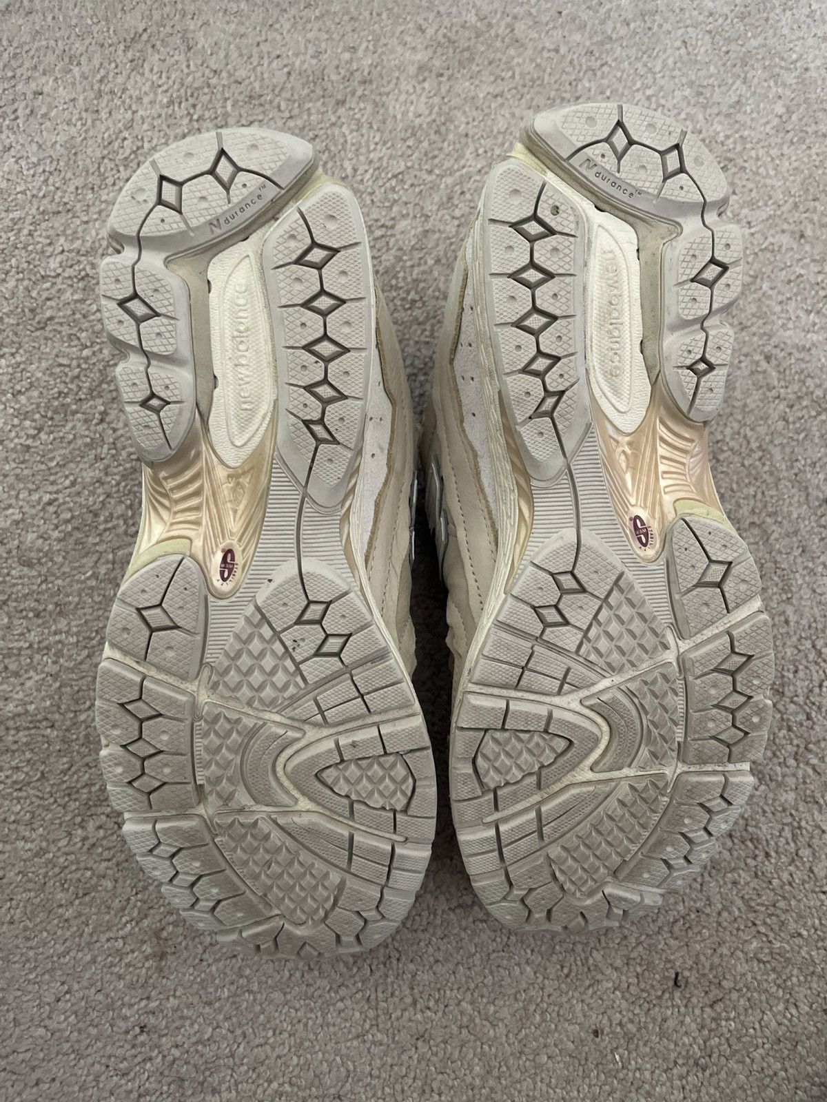 New Balance new balance 2002rd beige Size US 9 / EU 42 - 5 Thumbnail