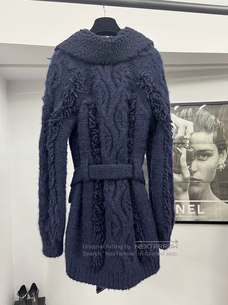 Chanel Chanel Dark blue lamb wool knitted jacket Size XS / US 0-2 / IT 36-38 - 3 Thumbnail