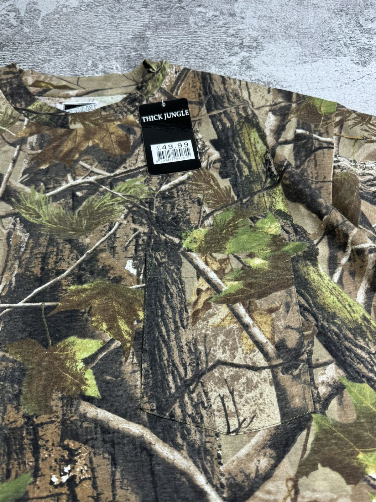 Realtree Vintage NEW Camo Realtree Thick Jungle Army Y2K T Shirt Tee Size US XXL / EU 58 / 5 - 7 Thumbnail