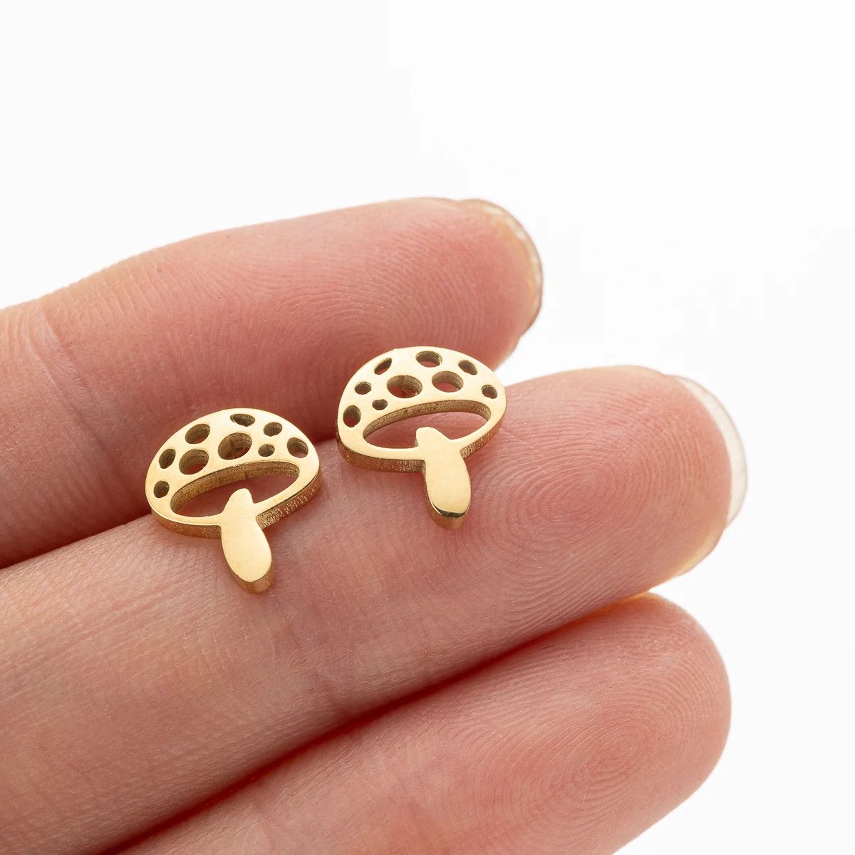Jewelry Mini Mushroom Stud Earrings Charm Earring Gift Size ONE SIZE - 1 Thumbnail