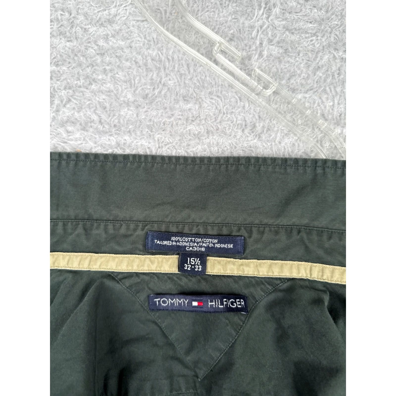 Tommy Hilfiger Tommy Hilfiger Shirt Men Button-Up 15.5 Green Long Sleeve Pocket 100% Cotton Everyday Wear Mens Size US M / EU 48-50 / 2 - 3 Thumbnail