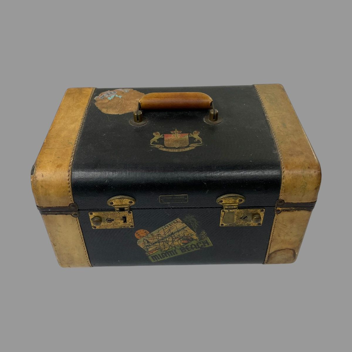 Vintage Vintage 1930s St. Louis jewelry leather luggage Size ONE SIZE - 3 Thumbnail