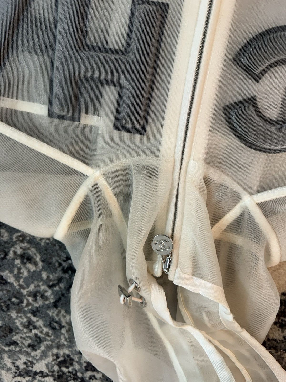Chanel RARE CHANEL PHARELL JACKET Size US XXS / EU 40 - 5 Thumbnail