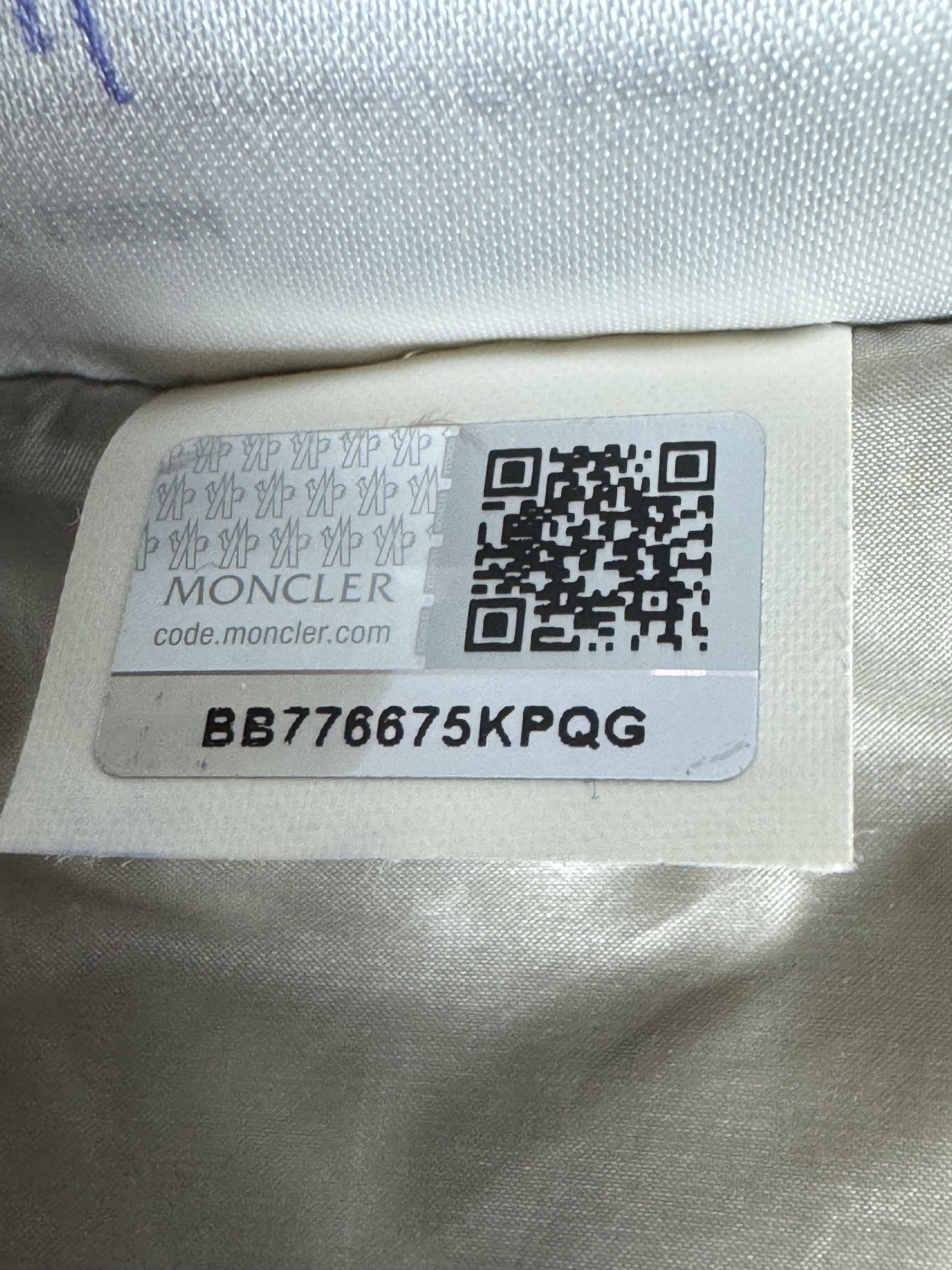 Moncler Moncler Hermine Jacket Size M / US 6-8 / IT 42-44 - 9 Thumbnail