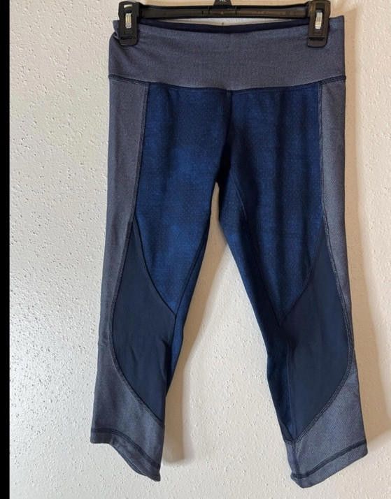 Designer Lululemon Wunder Under Cropped Leggings Sz6 Size 28" / US 6 / IT 42 - 2 Thumbnail