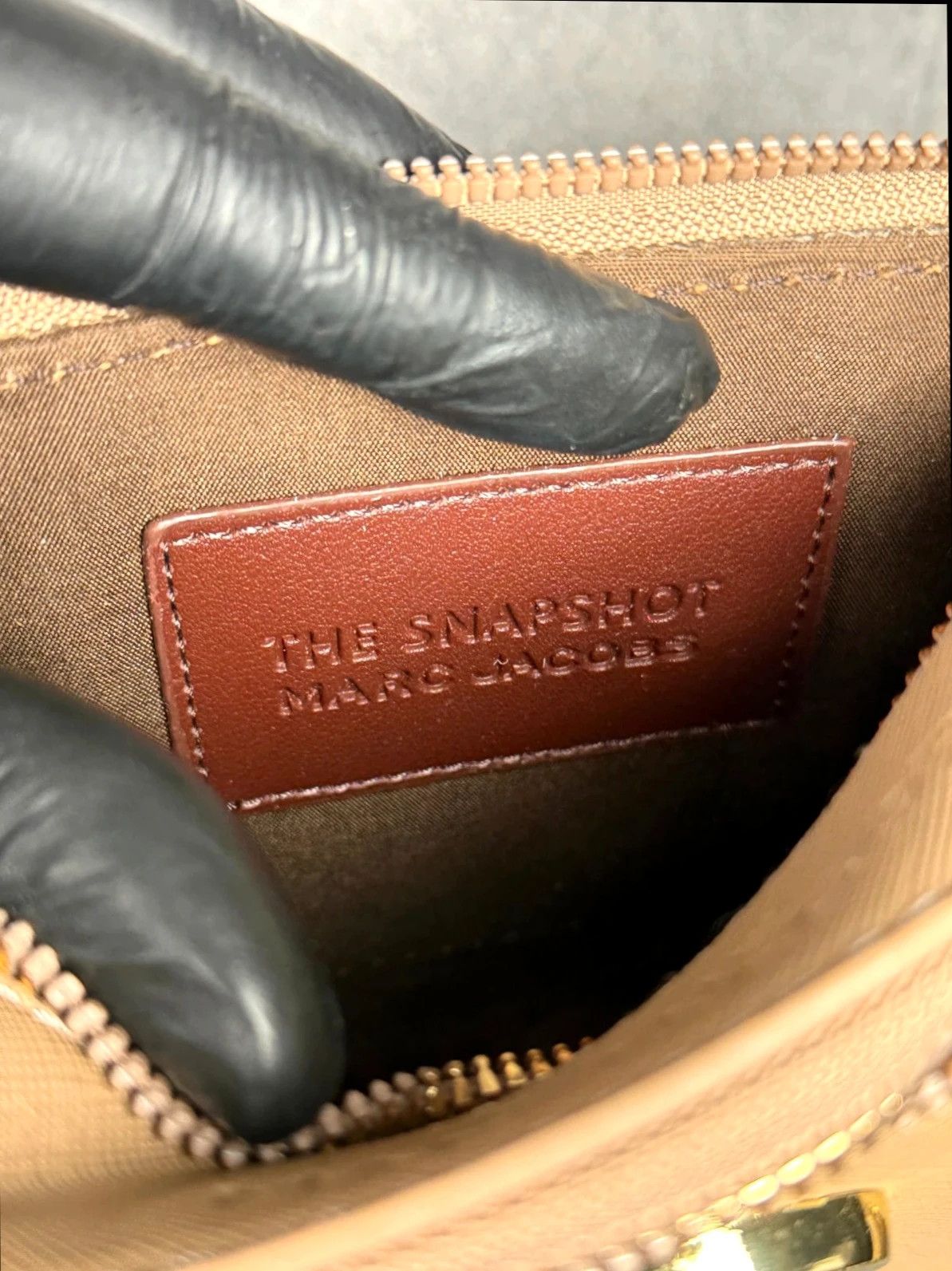 Marc Jacobs Marc Jacobs The Snapshot Shoulder Bag Beige Logo Size ONE SIZE - 12 Thumbnail