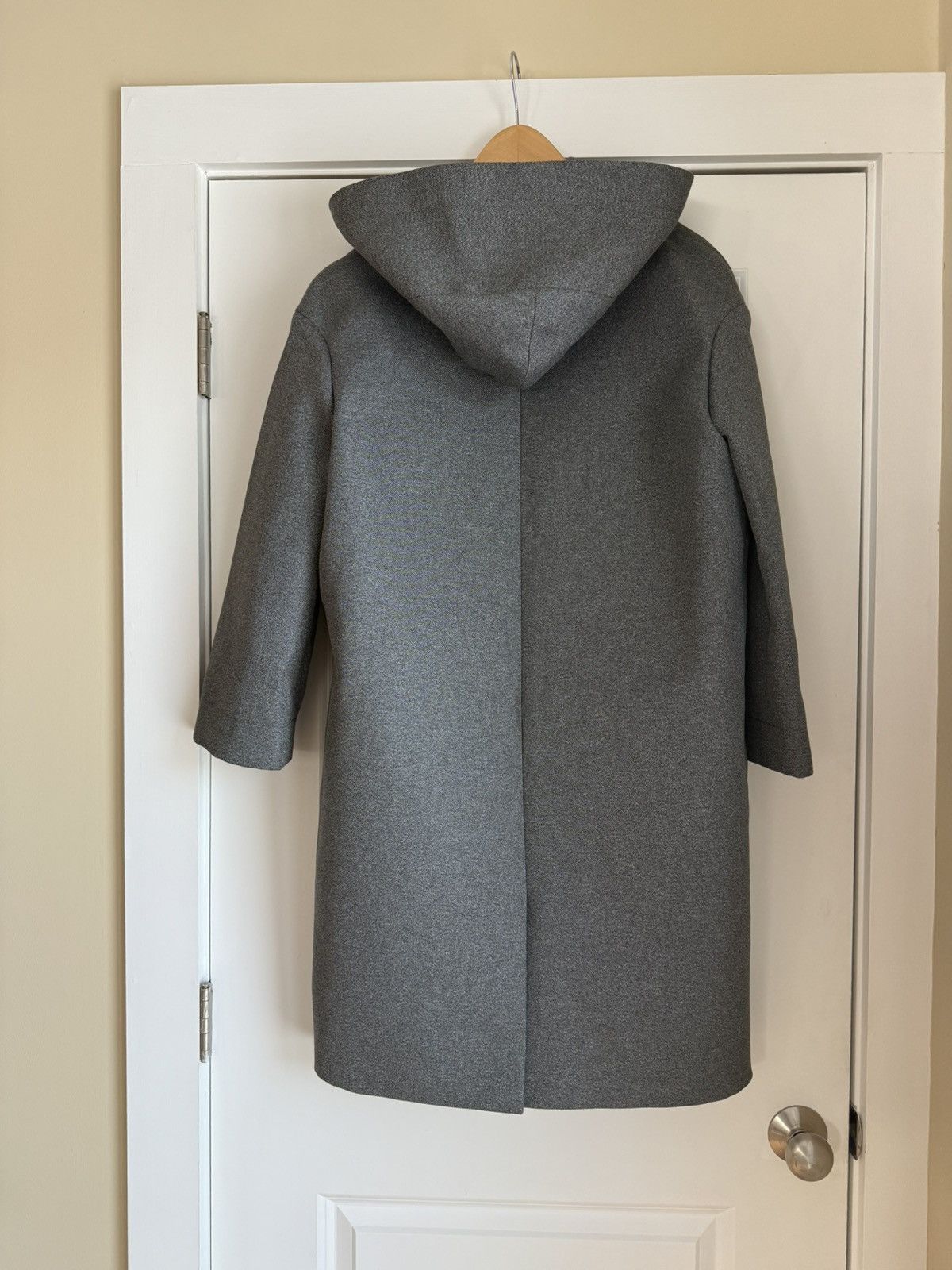 Balenciaga Balenciaga Wool Coat (runway sample) Size M / US 6-8 / IT 42-44 - 2 Thumbnail