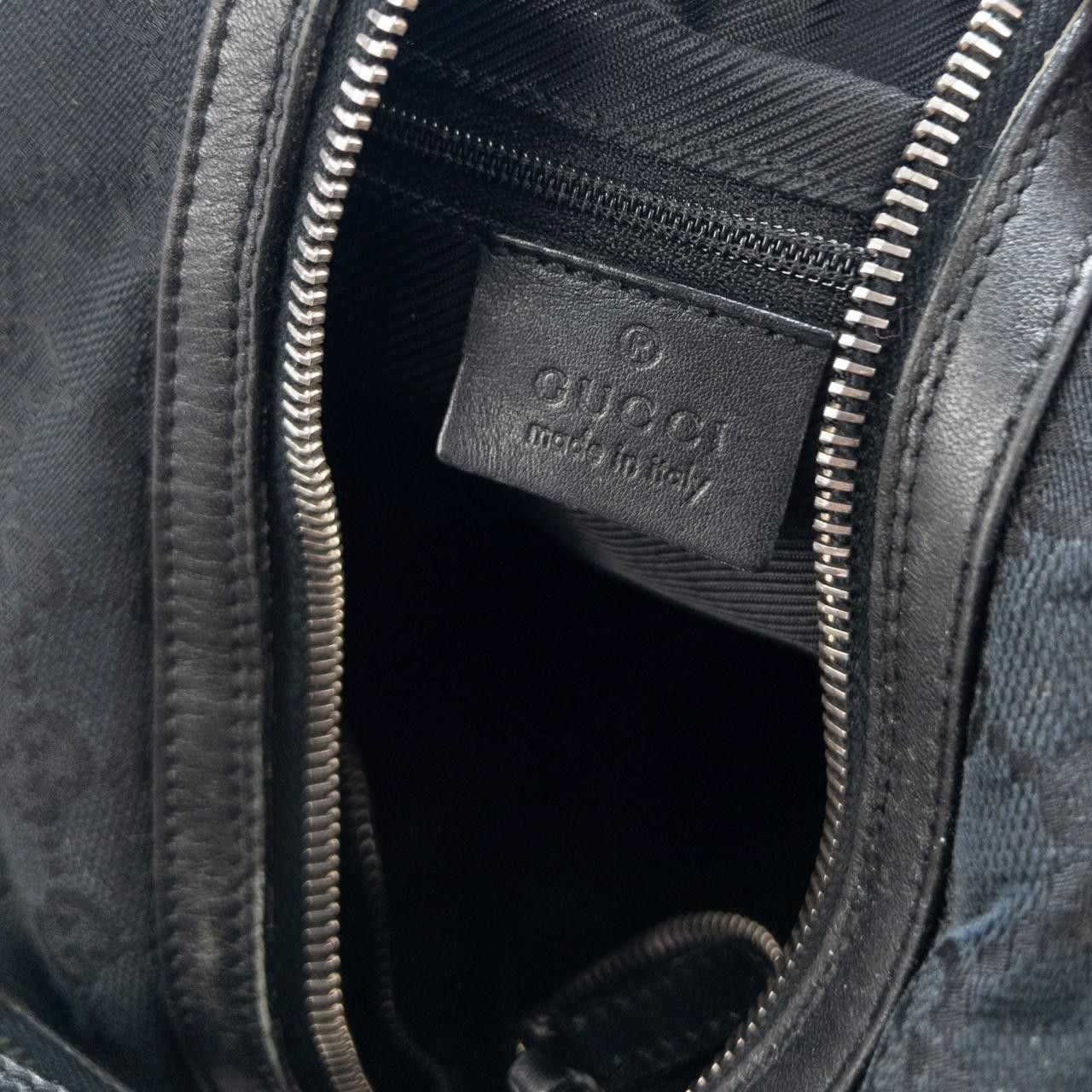 Gucci Vintage Gucci Monogram Shoulder Bag Size ONE SIZE - 3 Thumbnail