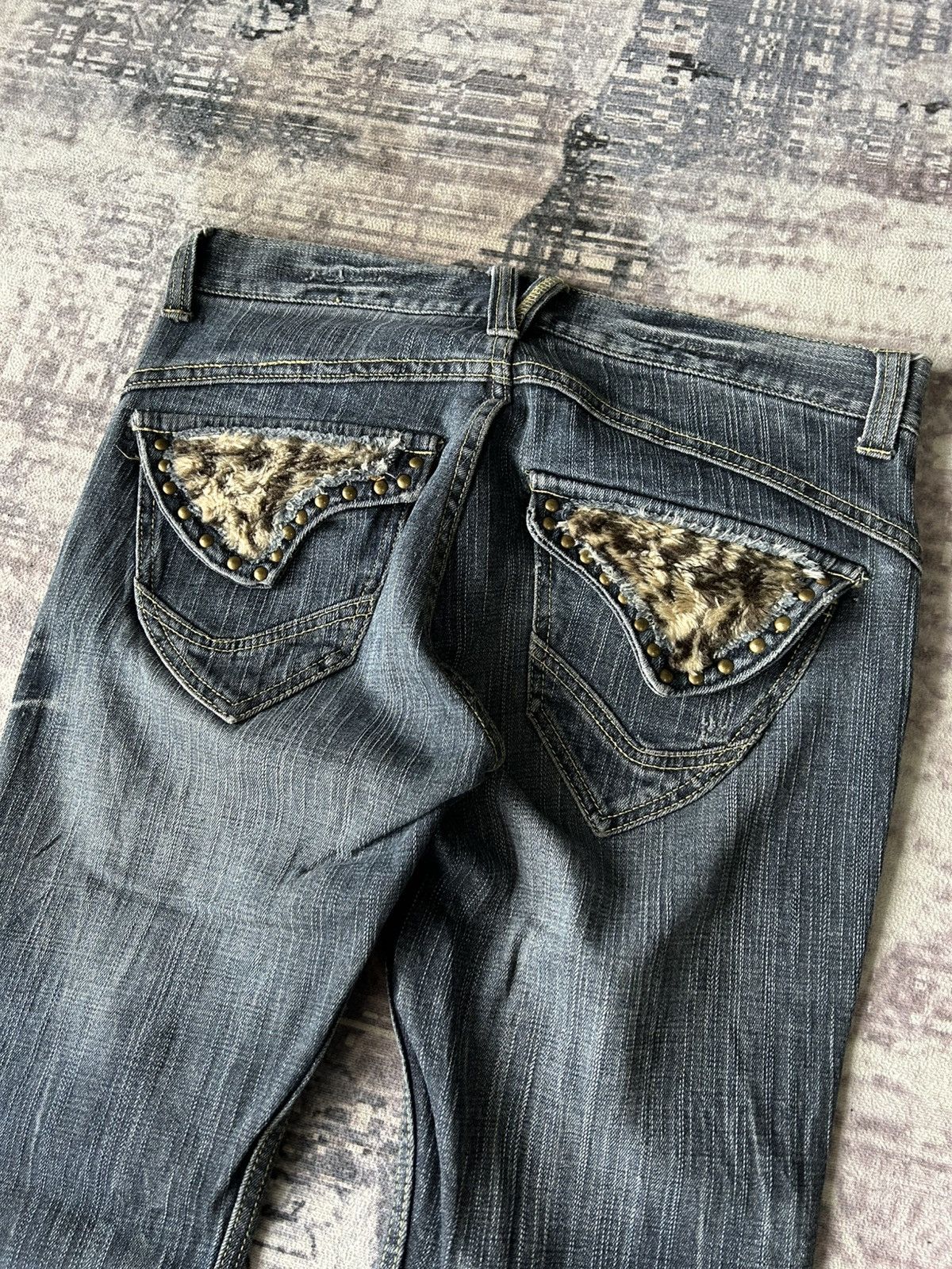 Japanese Brand Oririn Rabbit Flared Jeans Size 32" / US 10 / IT 46 - 9 Thumbnail