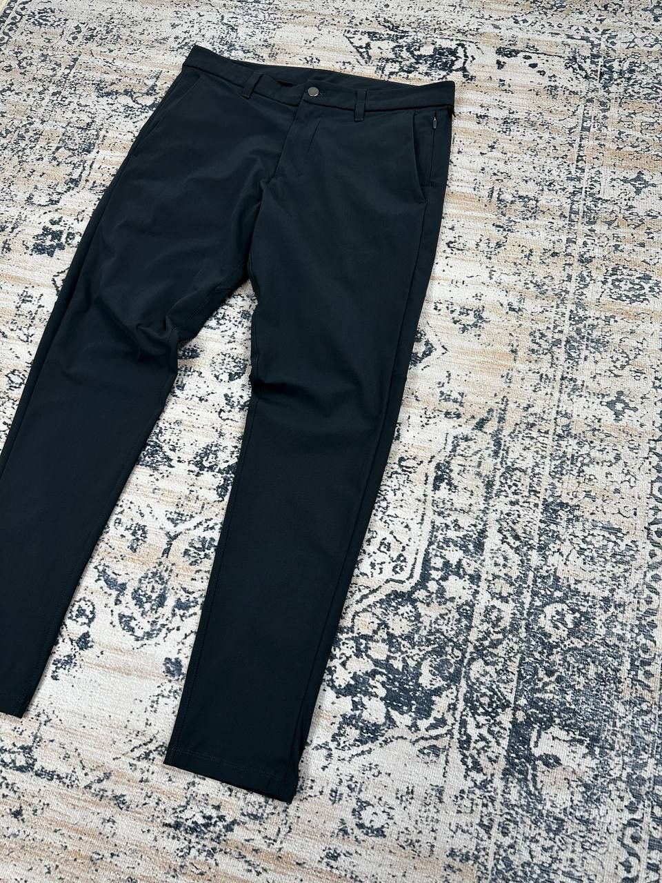 Lululemon Lululemon Tech Sport Chino Pants Size 33 Size US 33 - 2 Thumbnail