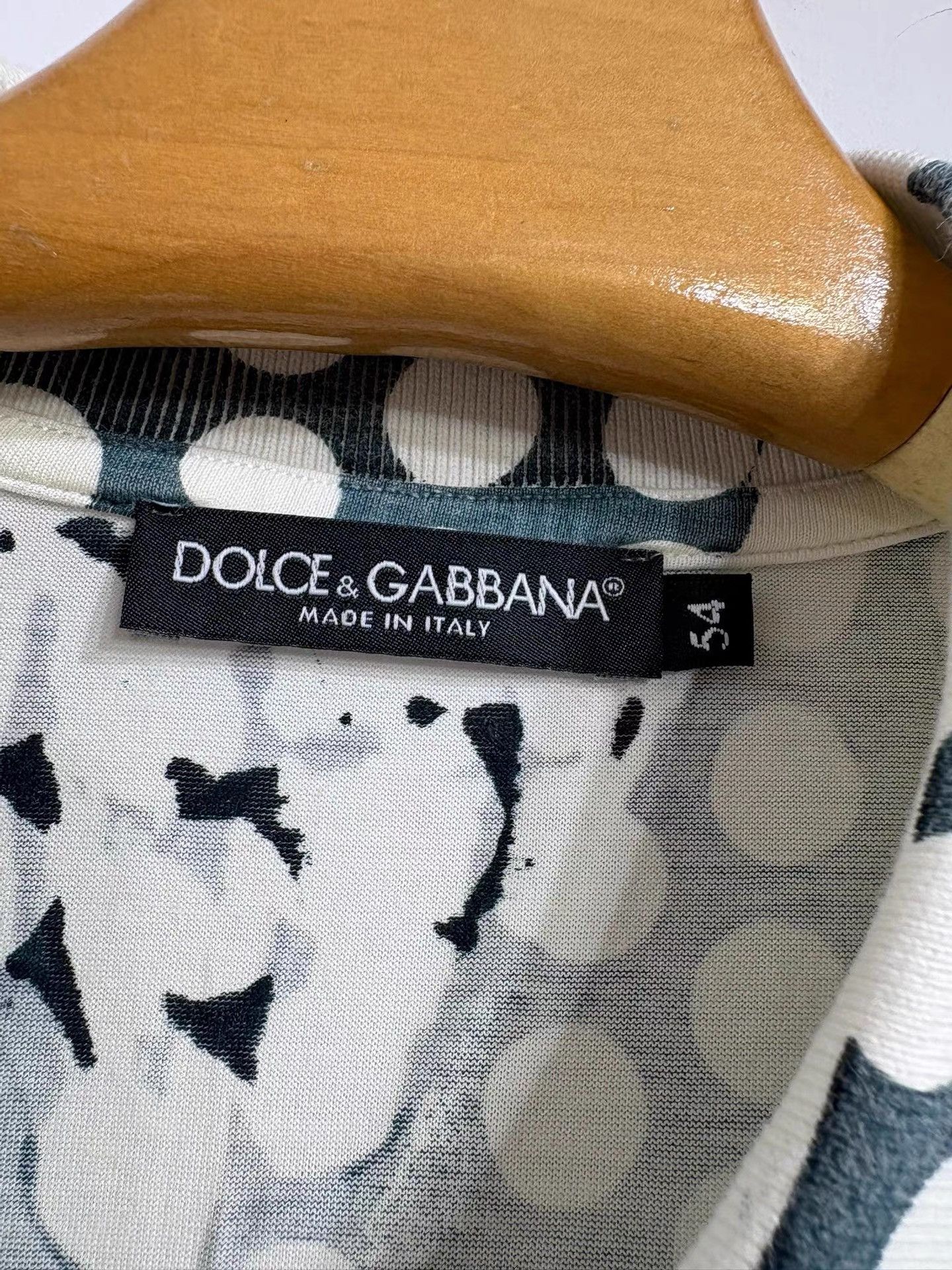 Dolce & Gabbana DOLCE&GABBANA Men's Short Sleeve K29 Size US L / EU 52-54 / 3 - 3 Thumbnail