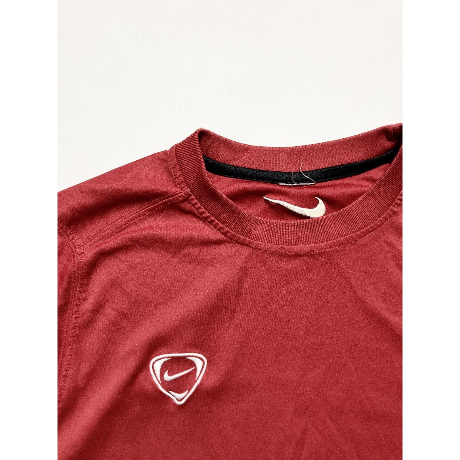 Nike × Vintage Y2K Vintage Nike Center Swoosh T-Shirt Red Size US L / EU 52-54 / 3 - 2 Thumbnail