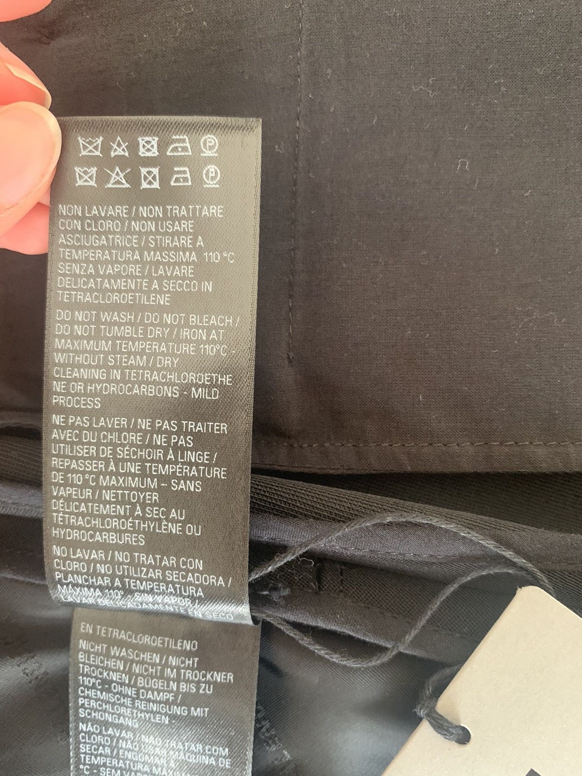 Balenciaga Balenciaga Slit Tailored Wool Midi Skirt Size 26" / US 2 / IT 38 - 17 Thumbnail