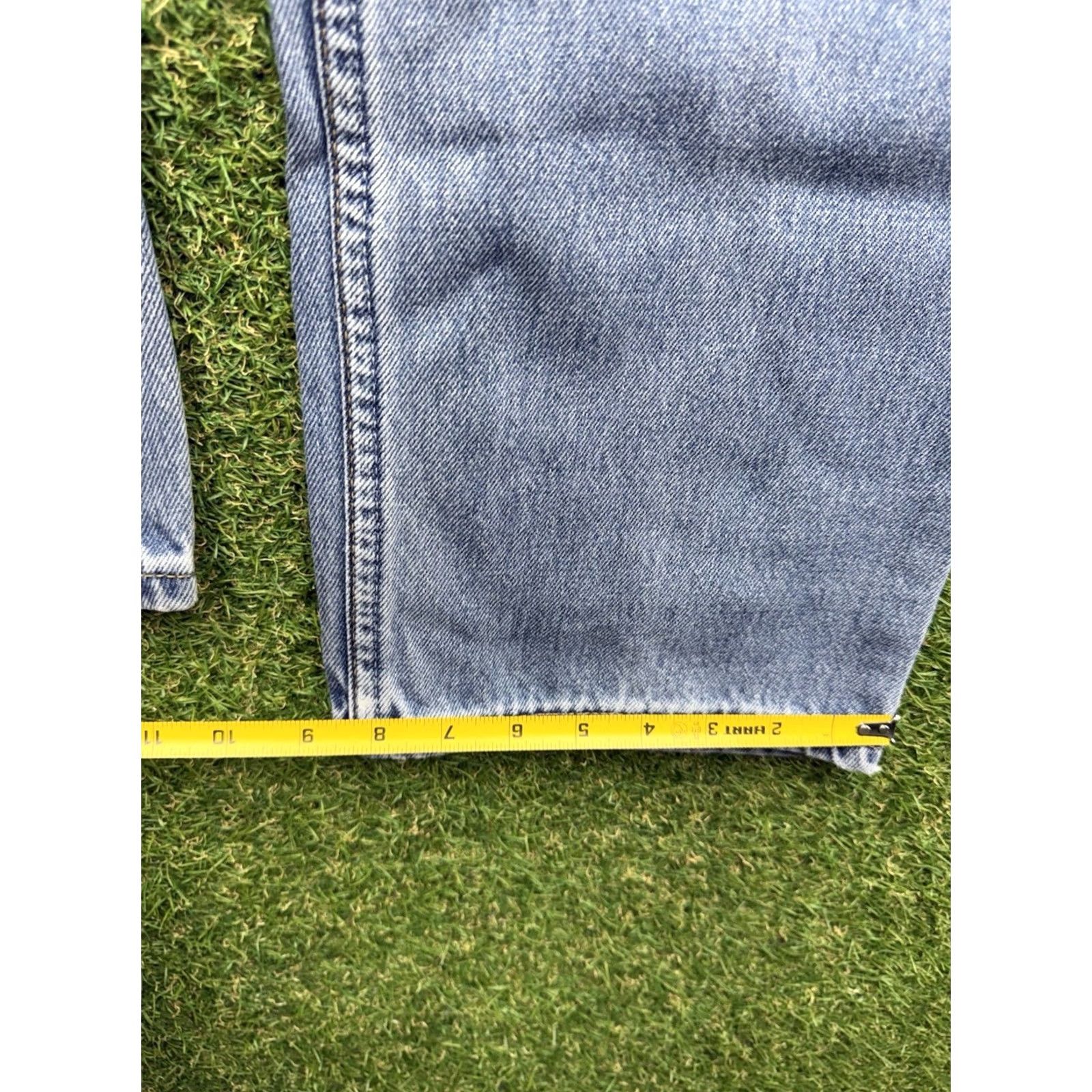 Levi's Levi's 550 Jeans Mens 36x30 Light Wash Denim Relaxed Tapered Casual Workwear Blue Jeans Mens Size US 36 / EU 52 - 6 Thumbnail
