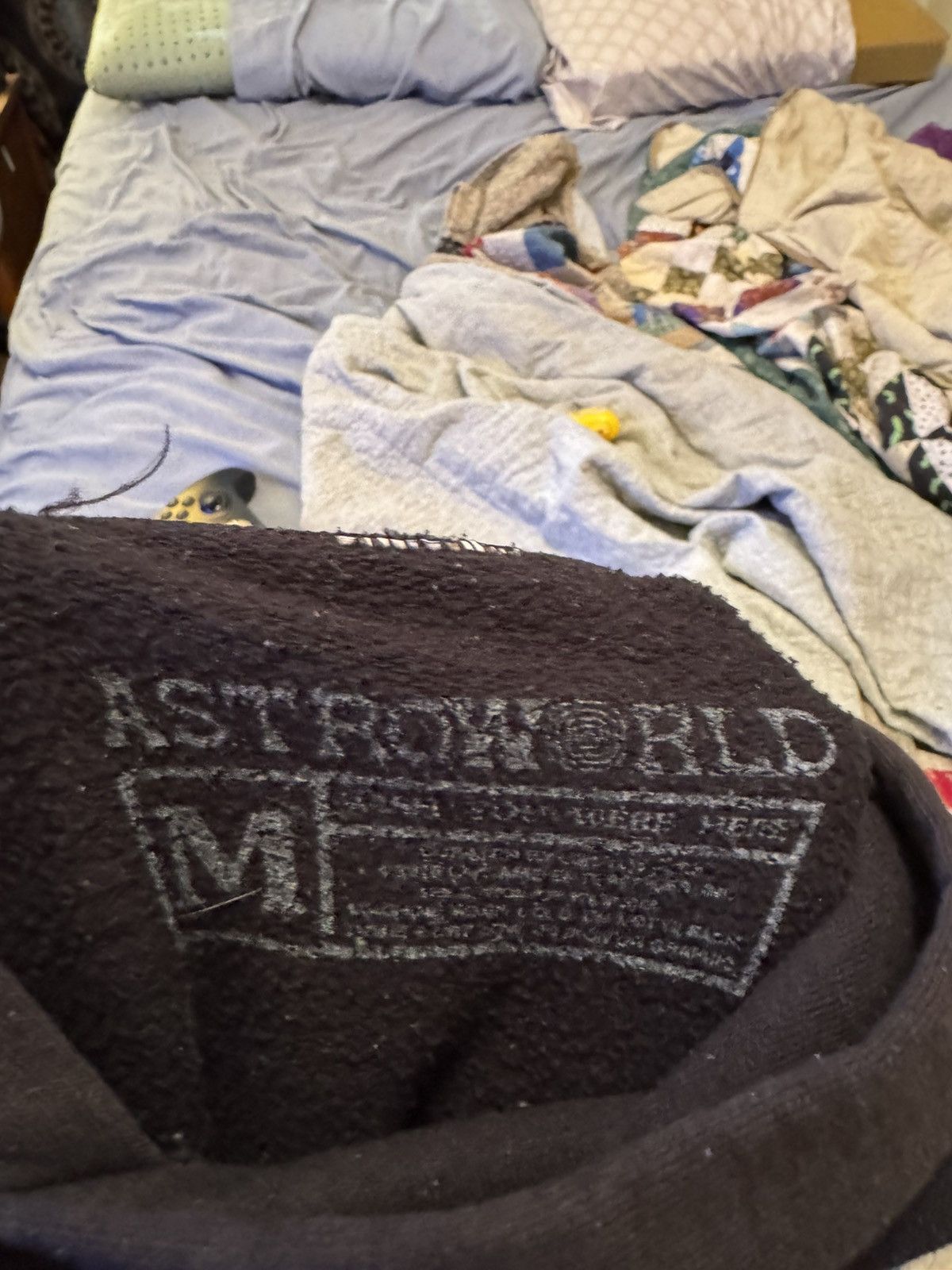 Travis Scott Travis Scott Astroworld 2018 Popcorn Hoodie Size US M / EU 48-50 / 2 - 4 Thumbnail