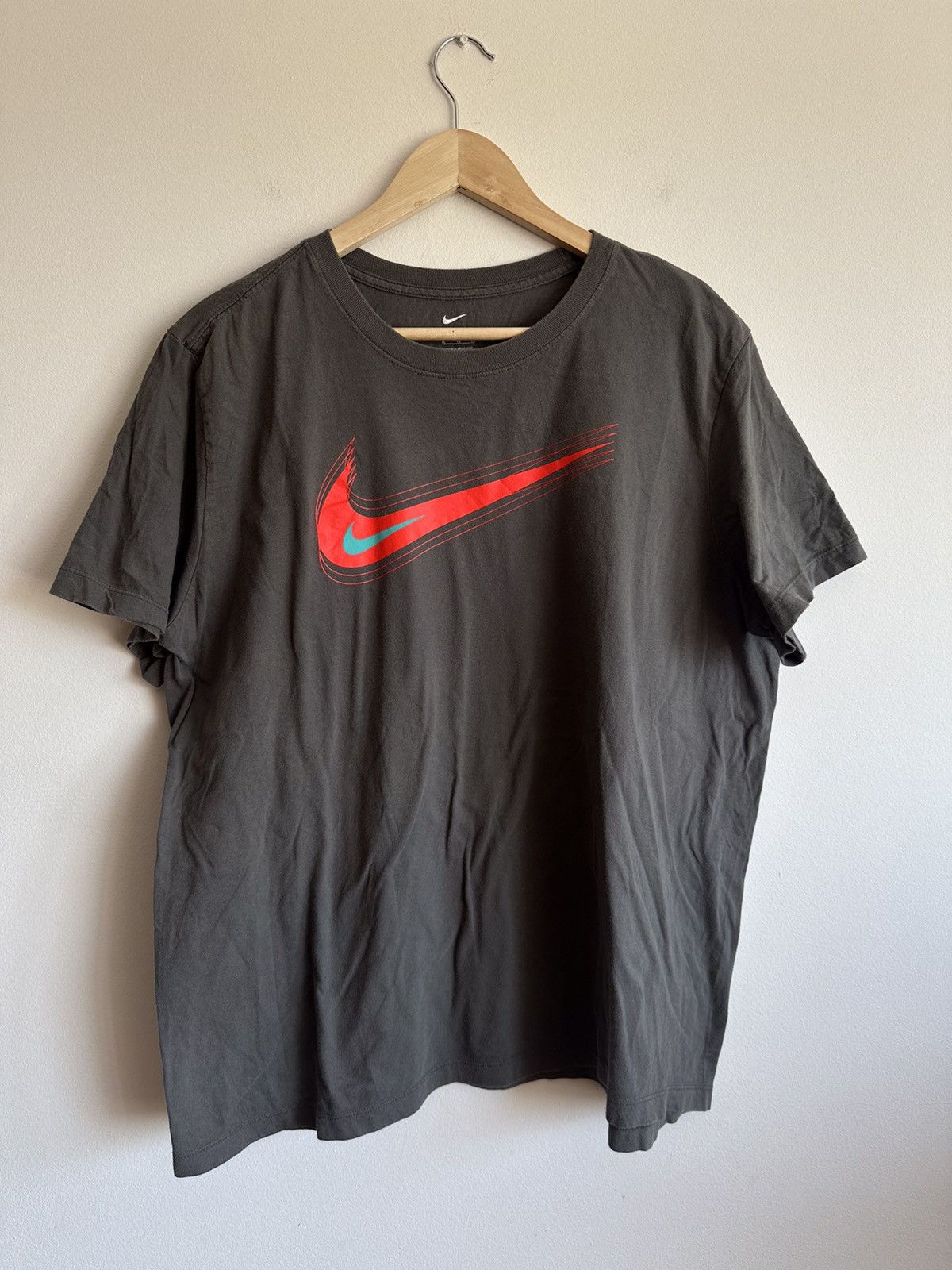Nike Nike classic Big Swoosh tee Size US XL / EU 56 / 4 - 1 Thumbnail