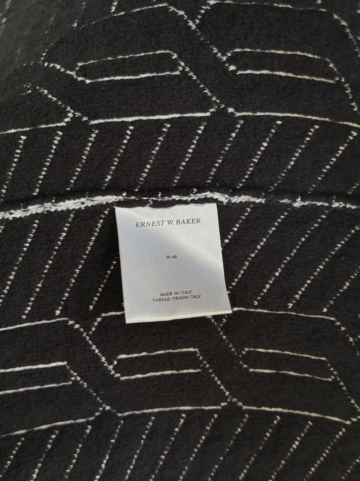 Ernest W. Baker White Jacquard Sweater Ernest W. Baker Size US M / EU 48-50 / 2 - 4 Thumbnail